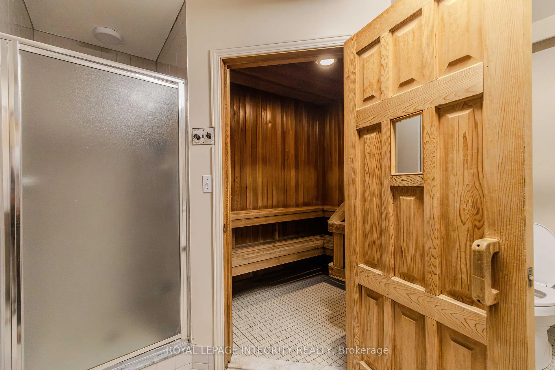 Photo 8 of Unit 203, 3099 Carling Avenue, Ottawa, Bayshore — HOMEH