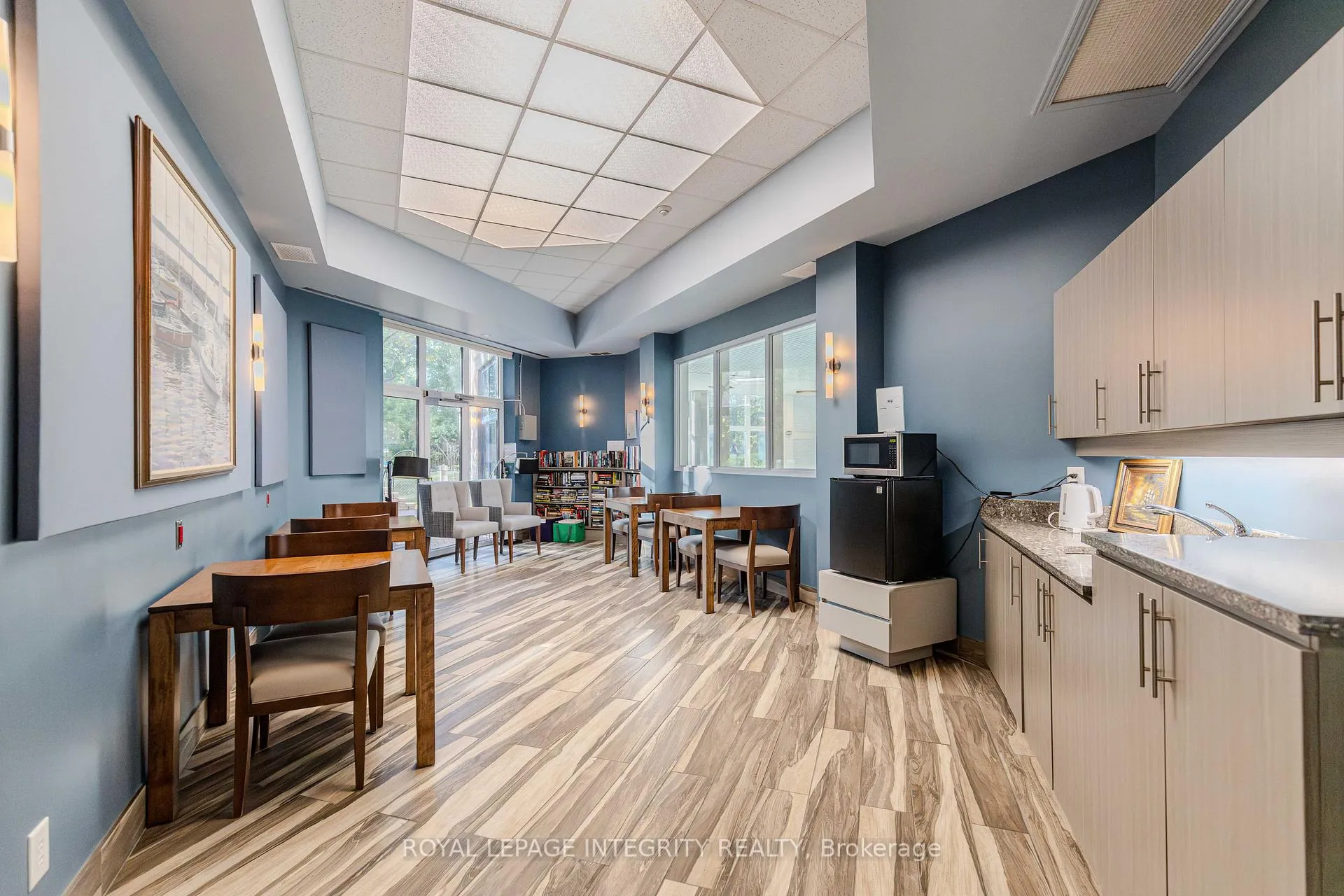 Photo 12 of Unit 203, 3099 Carling Avenue, Ottawa, Bayshore — HOMEH