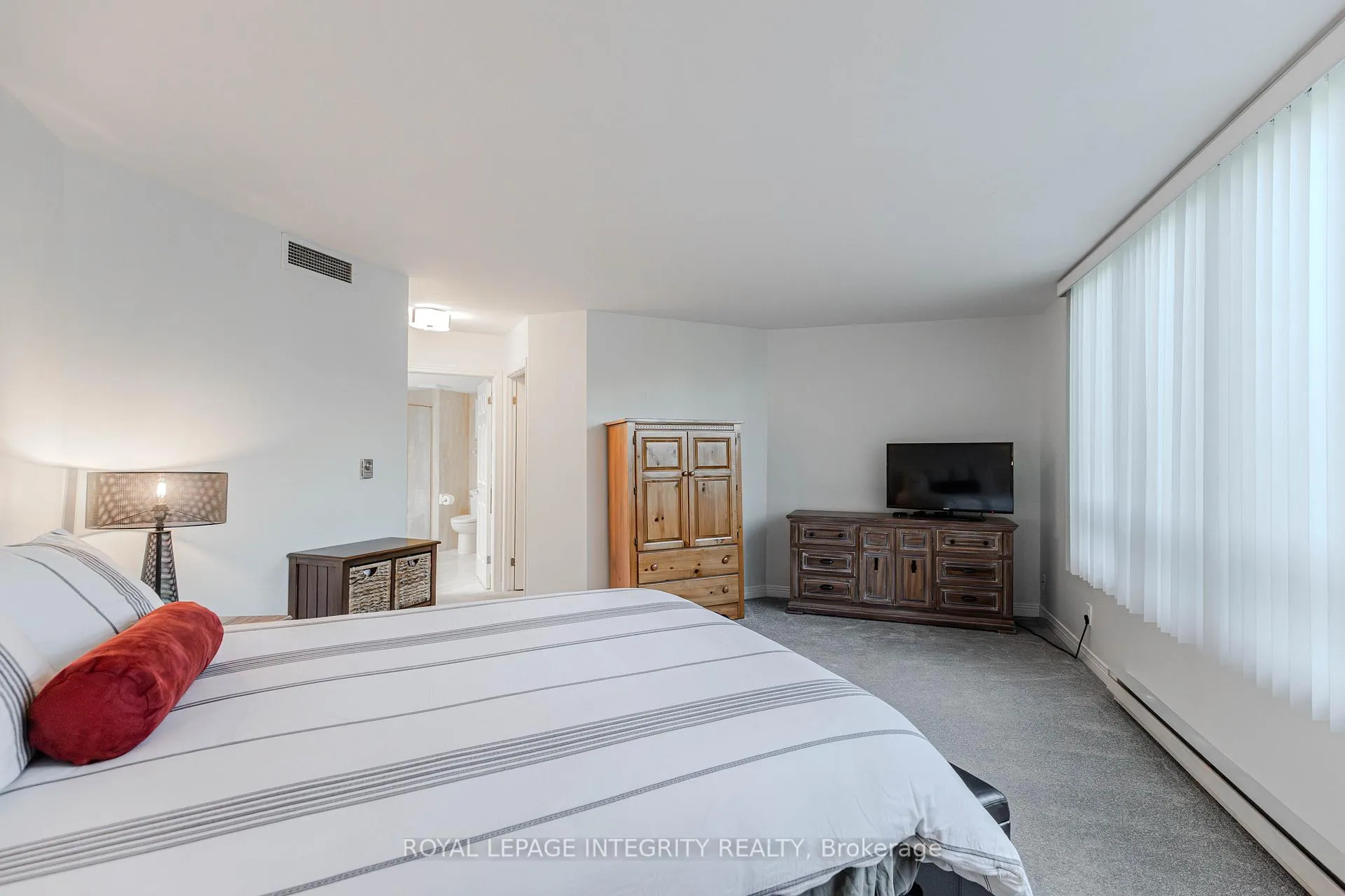 Photo 38 of Unit 203, 3099 Carling Avenue, Ottawa, Bayshore — HOMEH