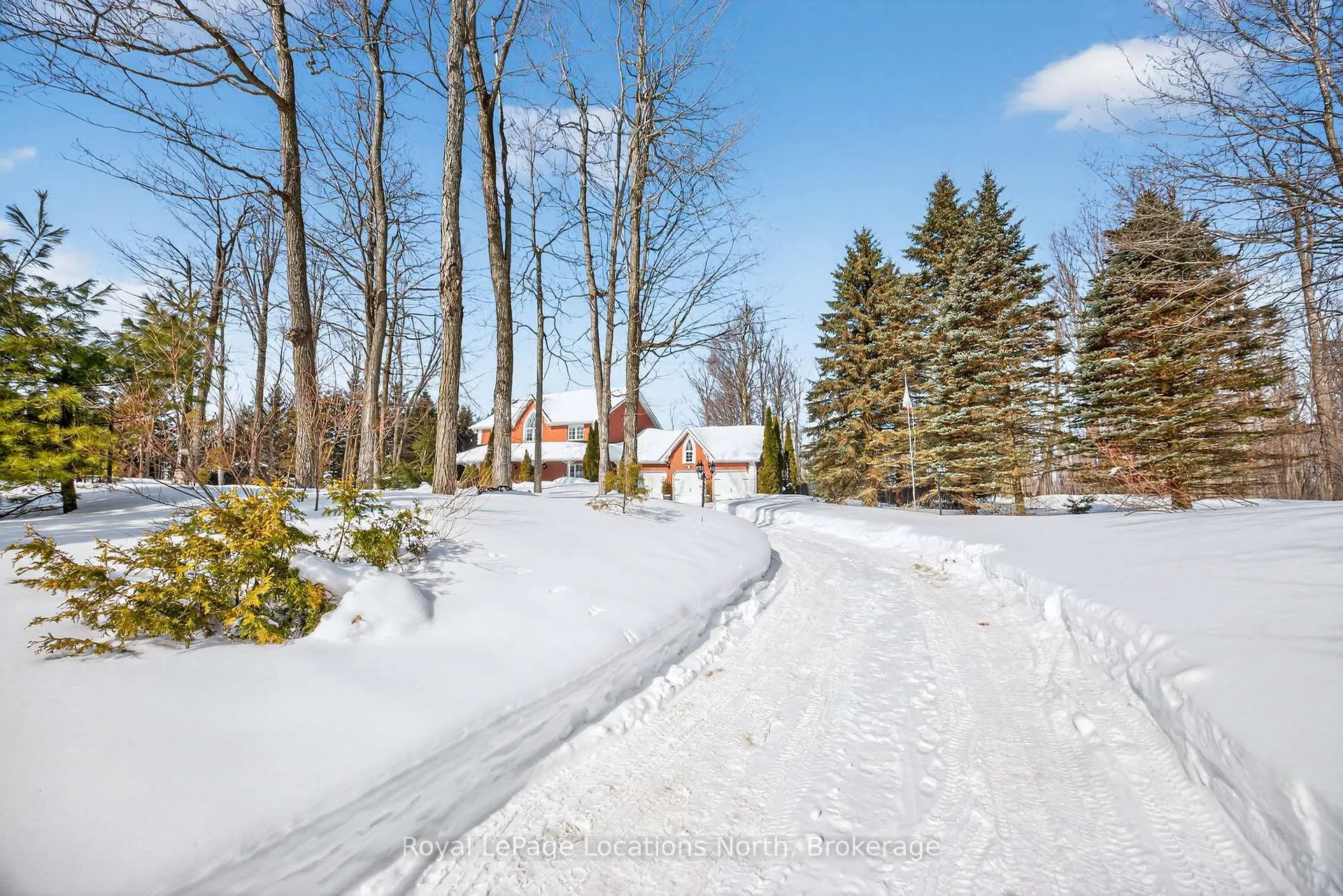 Photo 7 of 20 Green Mountain Court, Oro-Medonte, Rural Oro-Medonte — HOMEH