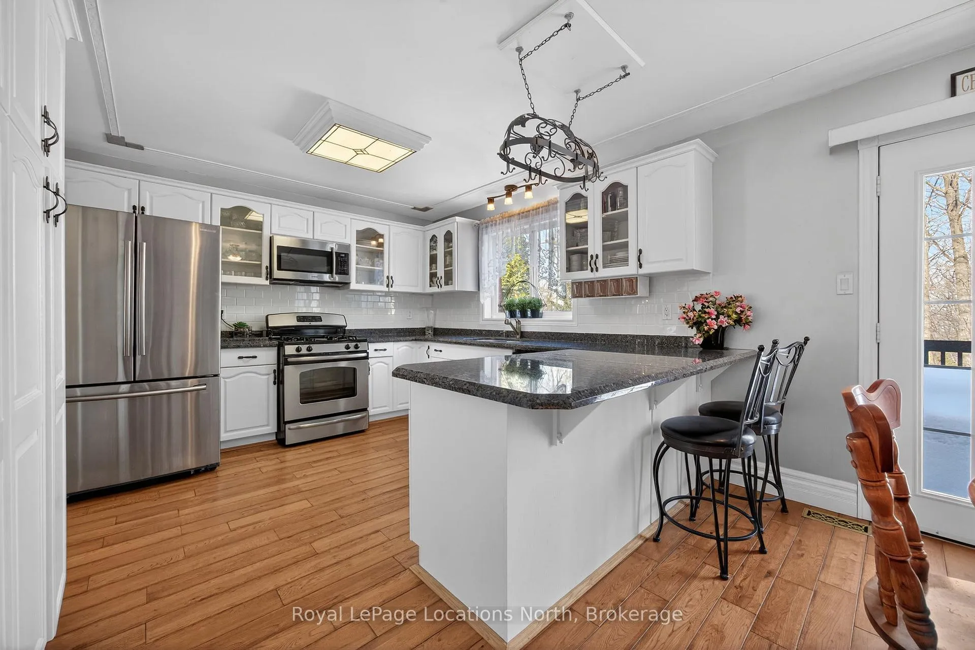 Photo 23 of 20 Green Mountain Court, Oro-Medonte, Rural Oro-Medonte — HOMEH