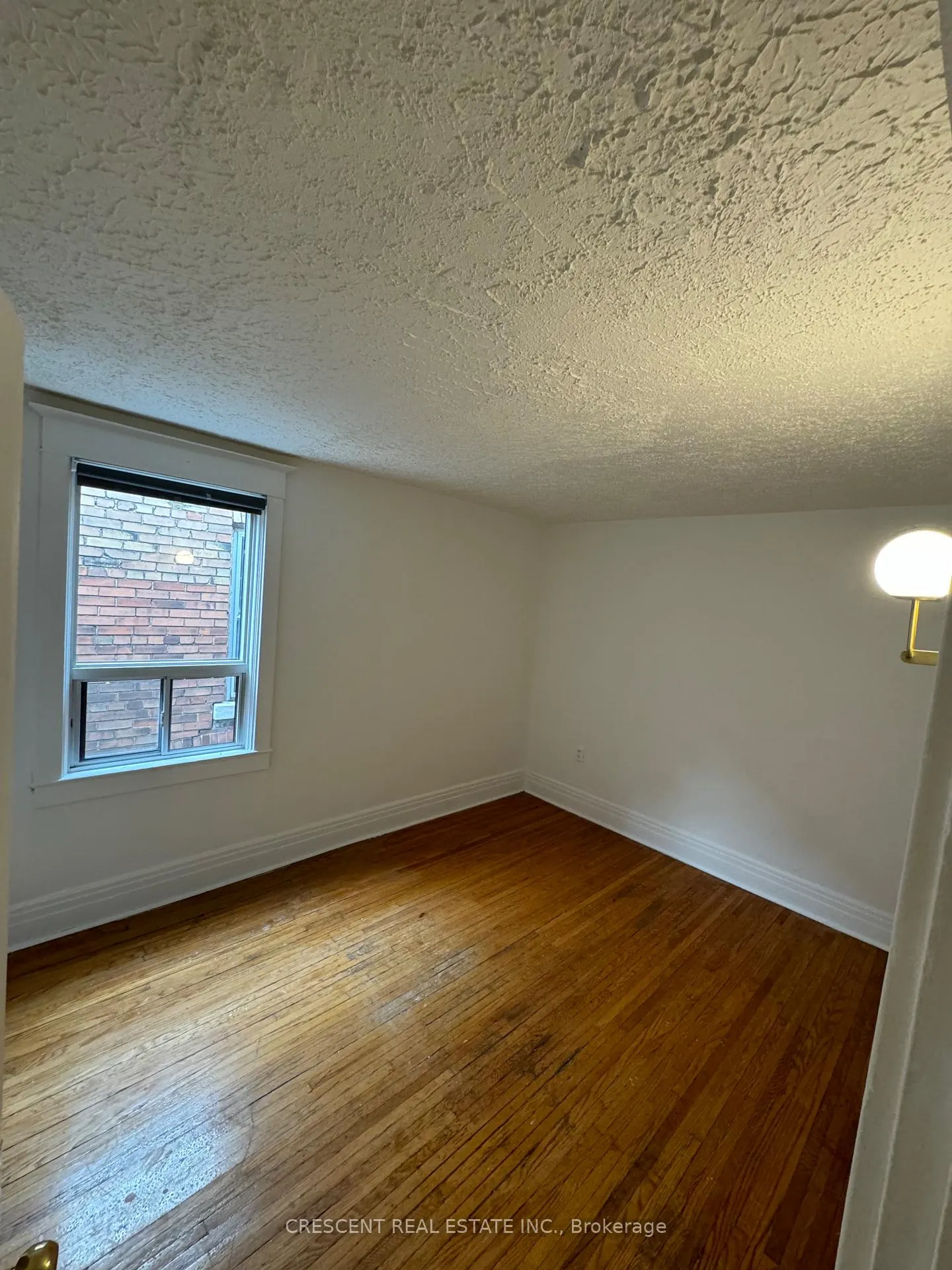 Photo 3 of Unit Upper, 1057 Davenport Road, Toronto, Wychwood — HOMEH