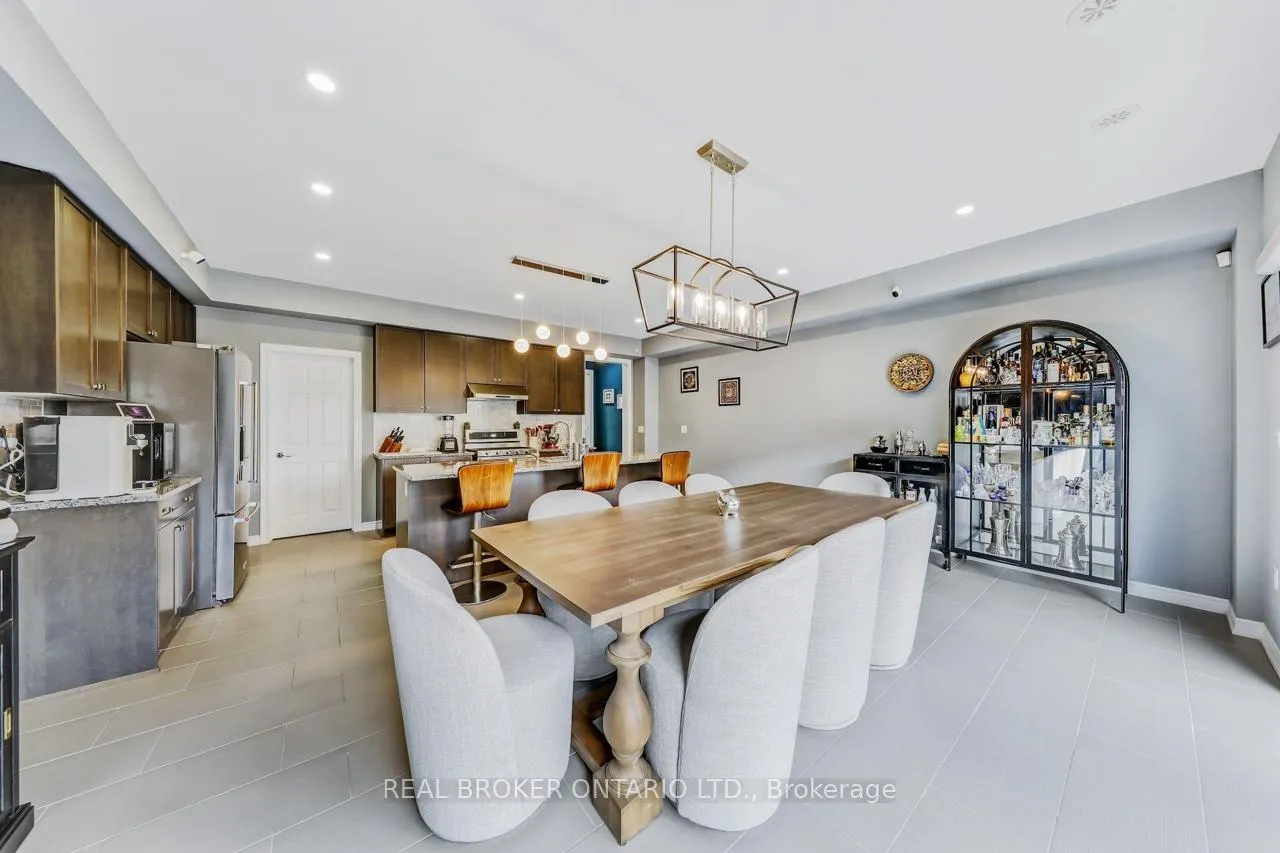 Photo 3 of 10937 Victoria Square Boulevard, Markham, Victoria Square — HOMEH