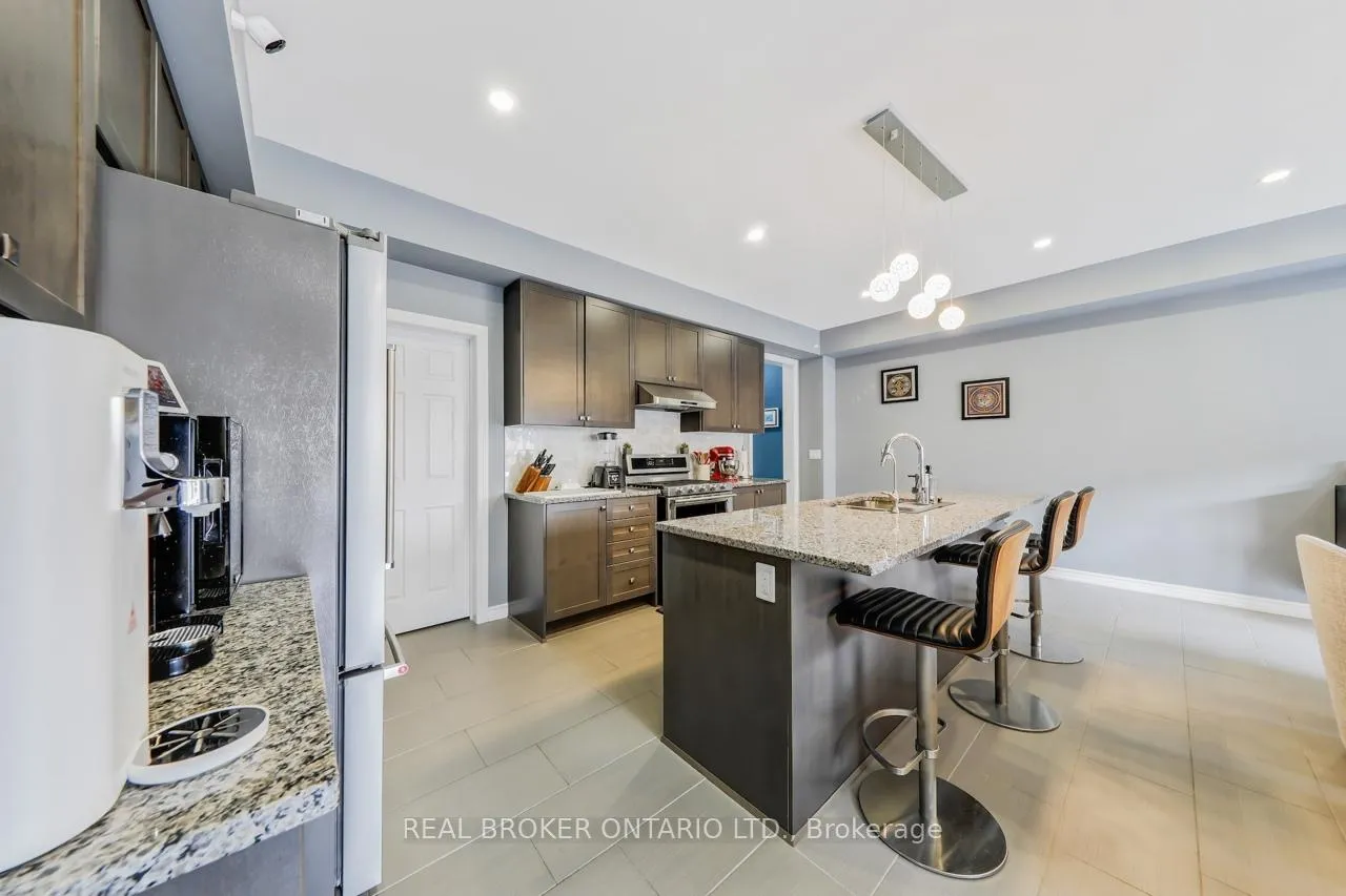 Photo 4 of 10937 Victoria Square Boulevard, Markham, Victoria Square — HOMEH