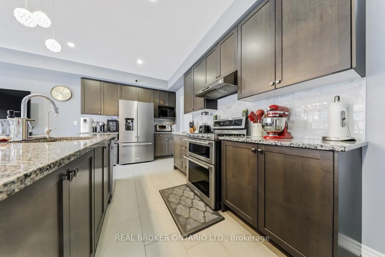 Photo 5 of 10937 Victoria Square Boulevard, Markham, Victoria Square — HOMEH