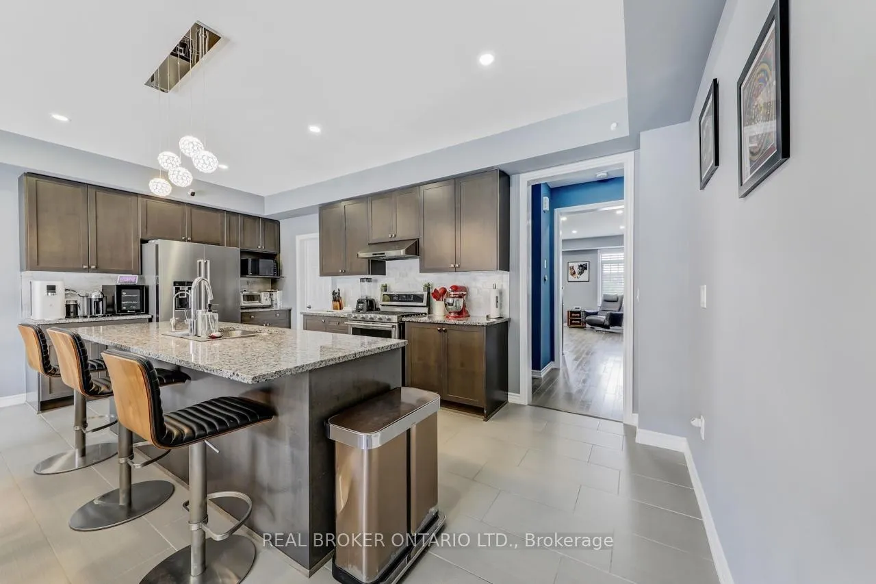Photo 7 of 10937 Victoria Square Boulevard, Markham, Victoria Square — HOMEH