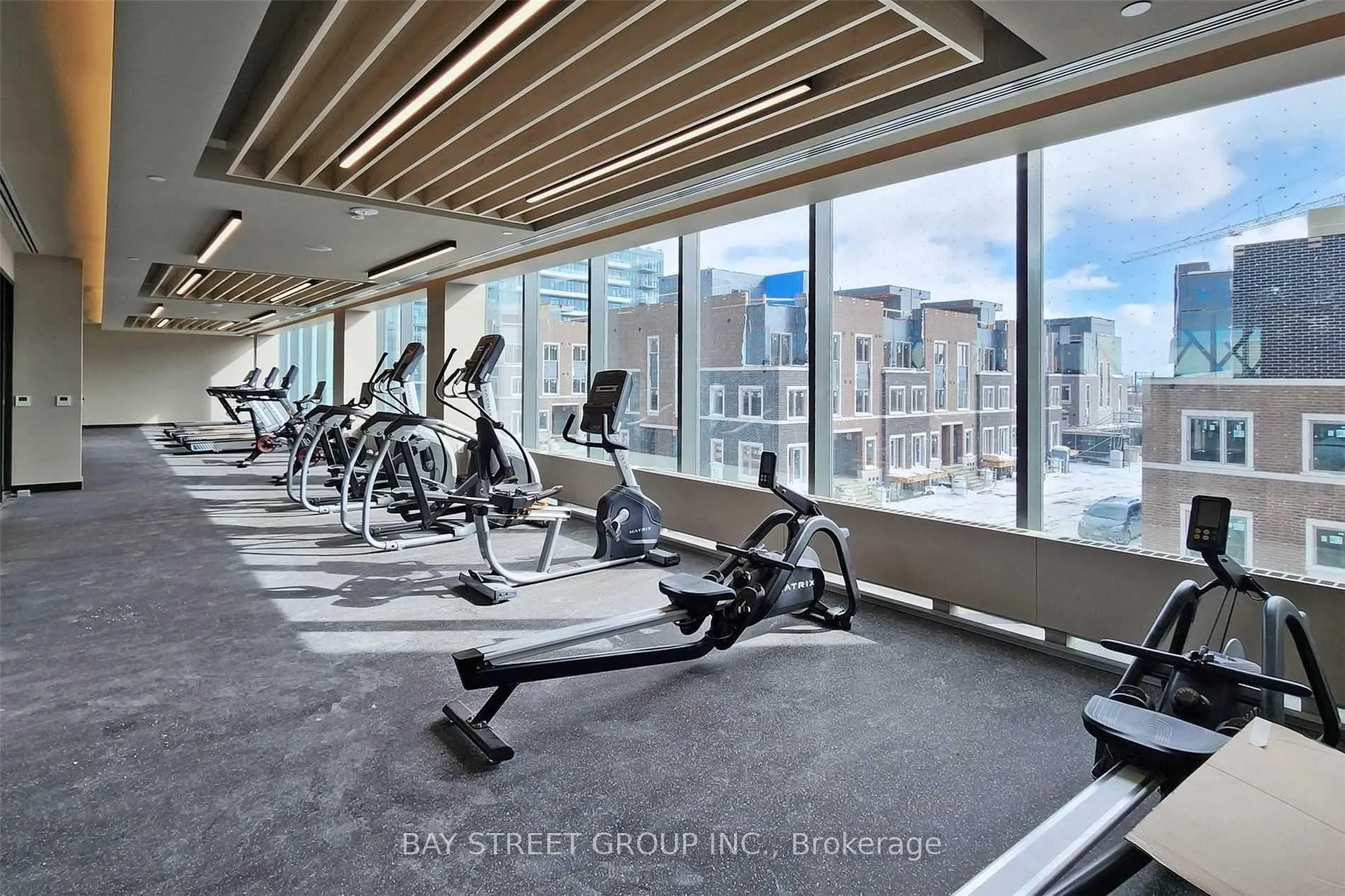 Photo 22 of Unit 2108, 38 Honeycrisp Crescent, Vaughan, Vaughan Corporate Centre — HOMEH