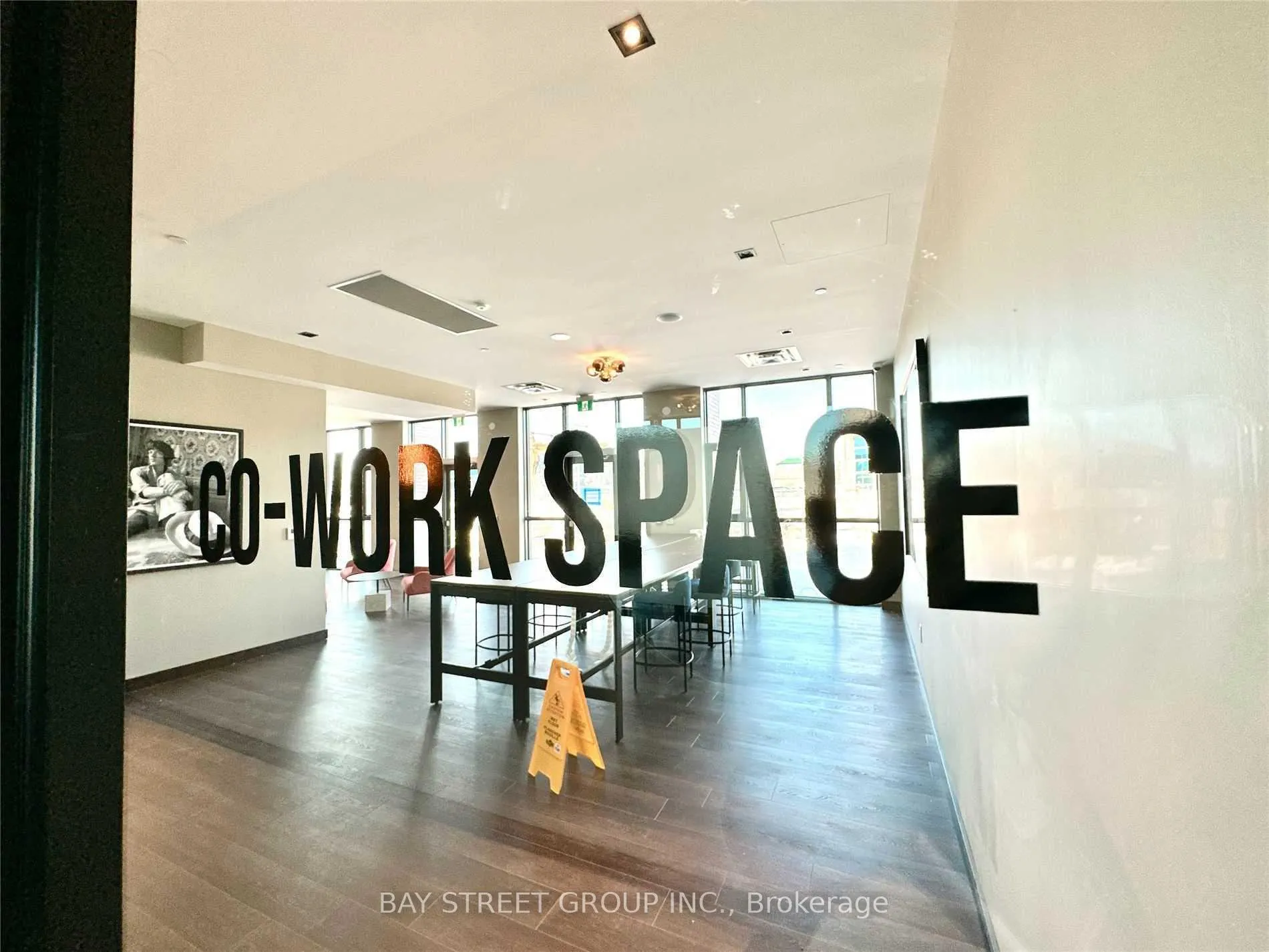 Photo 24 of Unit 2108, 38 Honeycrisp Crescent, Vaughan, Vaughan Corporate Centre — HOMEH