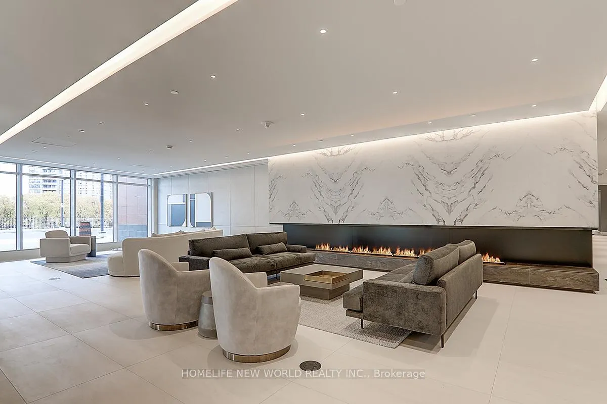 Photo 8 of Unit B1506, 50 Upper Mall Way, Vaughan, Brownridge — HOMEH