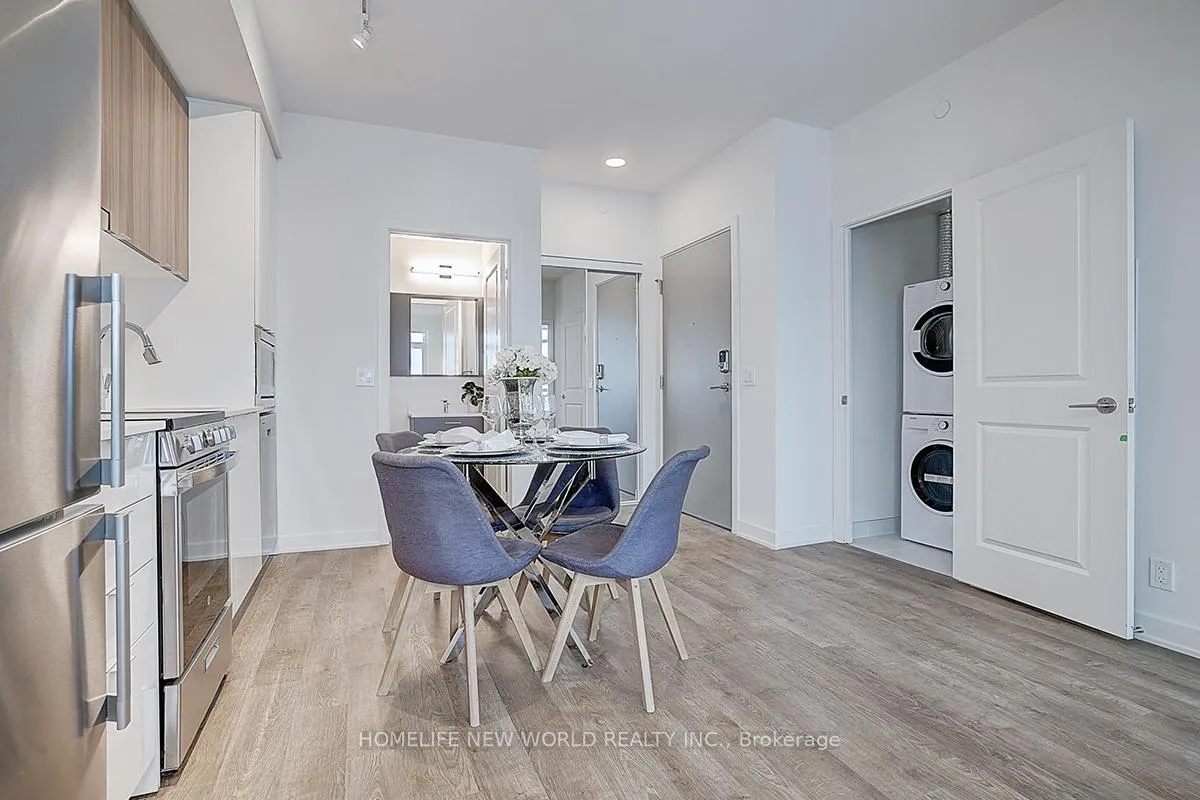 Photo 23 of Unit B1506, 50 Upper Mall Way, Vaughan, Brownridge — HOMEH
