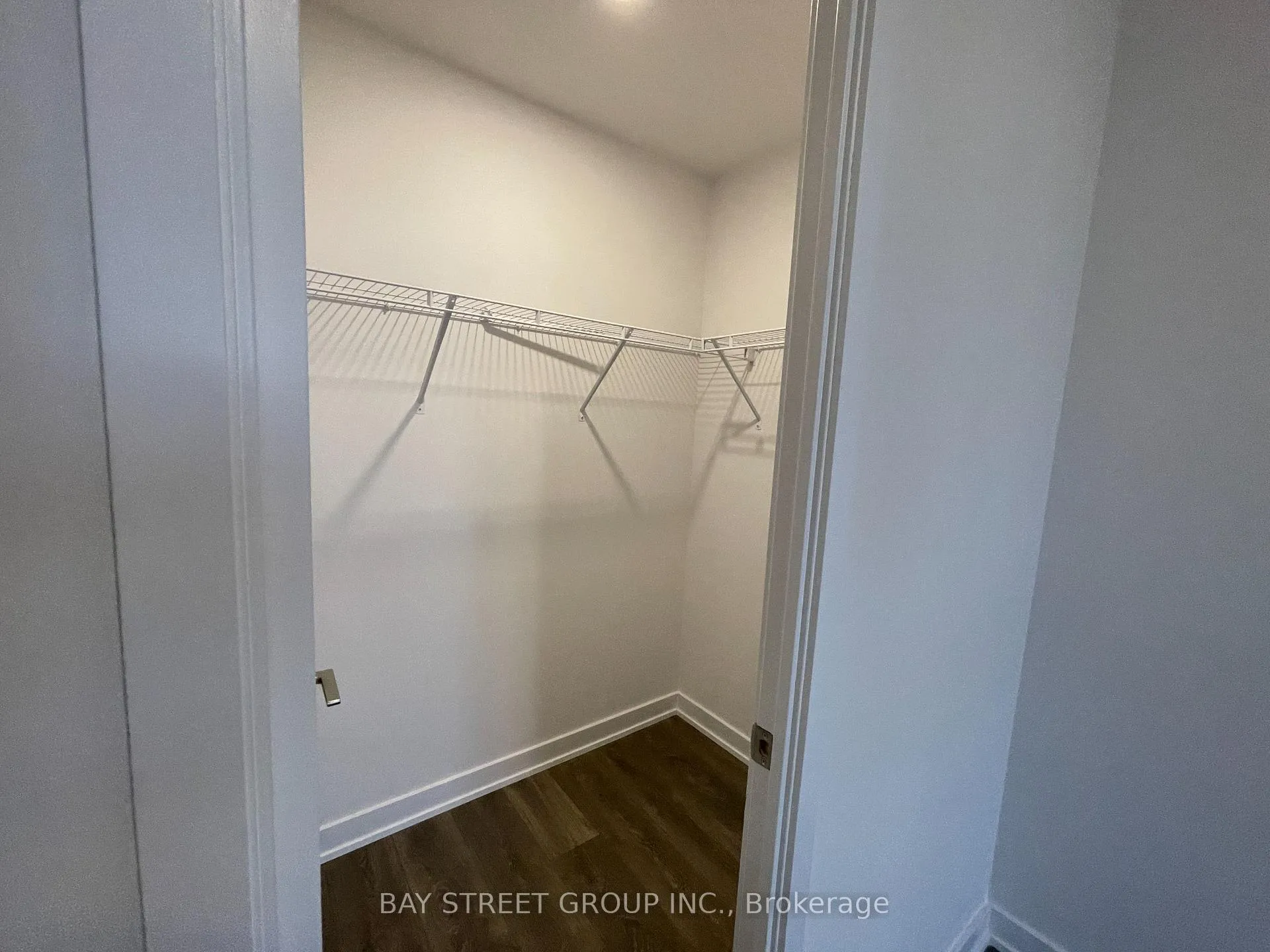 Photo 17 of Unit 2015, 38 Honeycrisp Crescent, Vaughan, Vaughan Corporate Centre — HOMEH