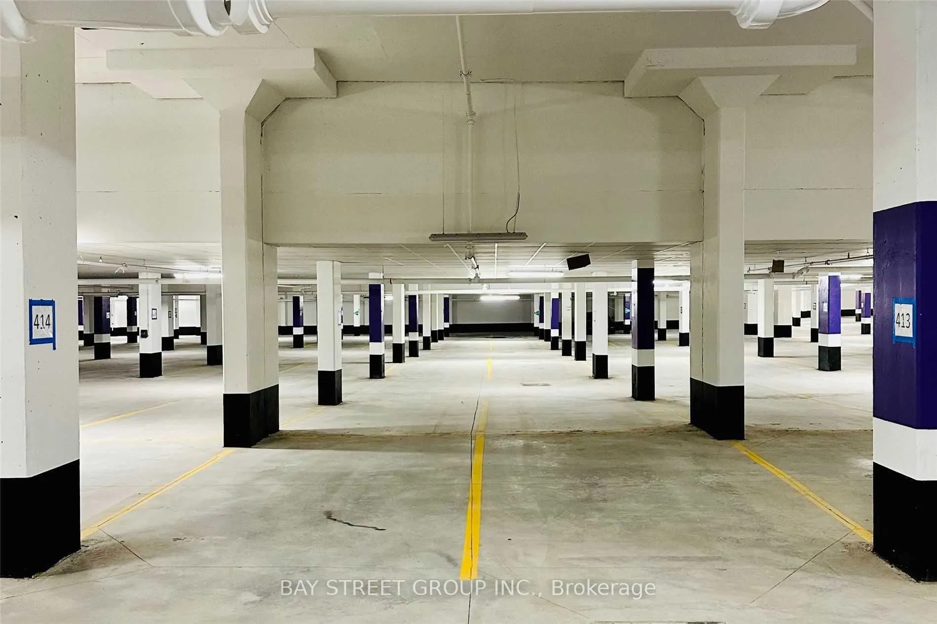 Photo 26 of Unit 2015, 38 Honeycrisp Crescent, Vaughan, Vaughan Corporate Centre — HOMEH