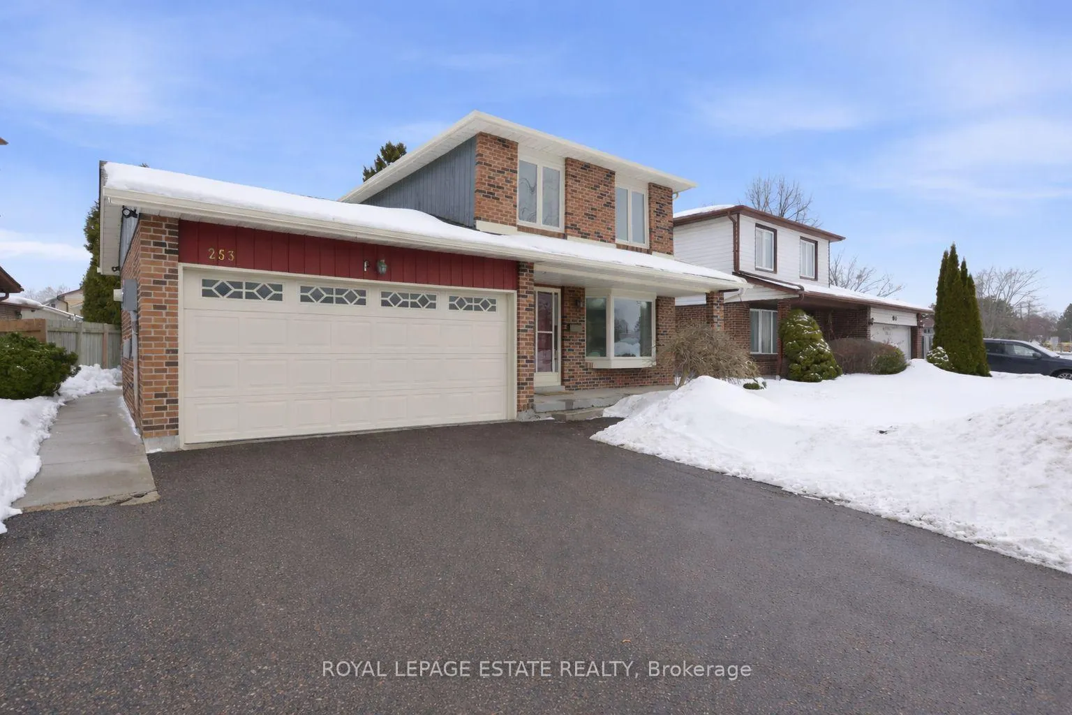 Photo 2 of 253 Michael Boulevard, Whitby, Lynde Creek — HOMEH