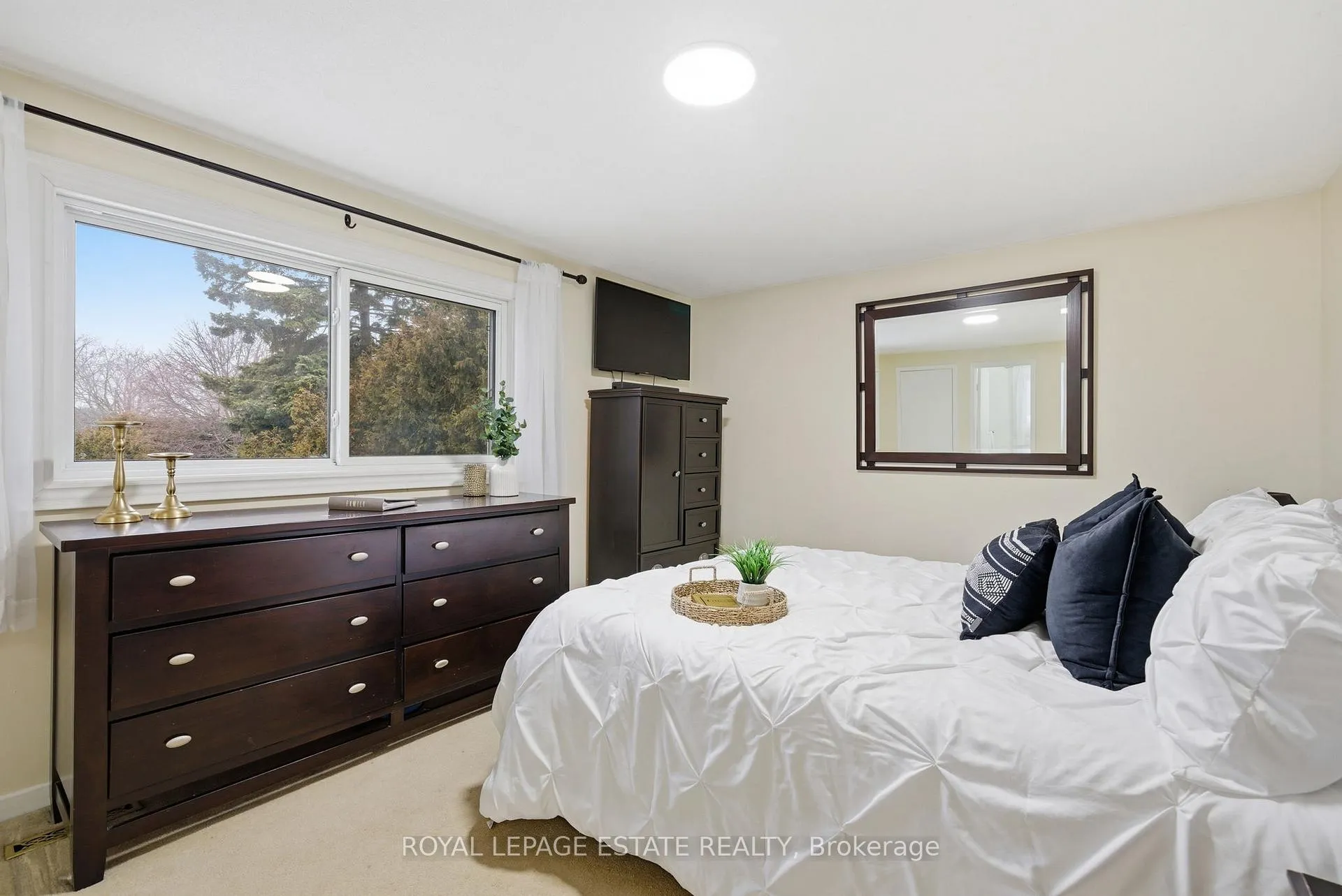 Photo 16 of 253 Michael Boulevard, Whitby, Lynde Creek — HOMEH