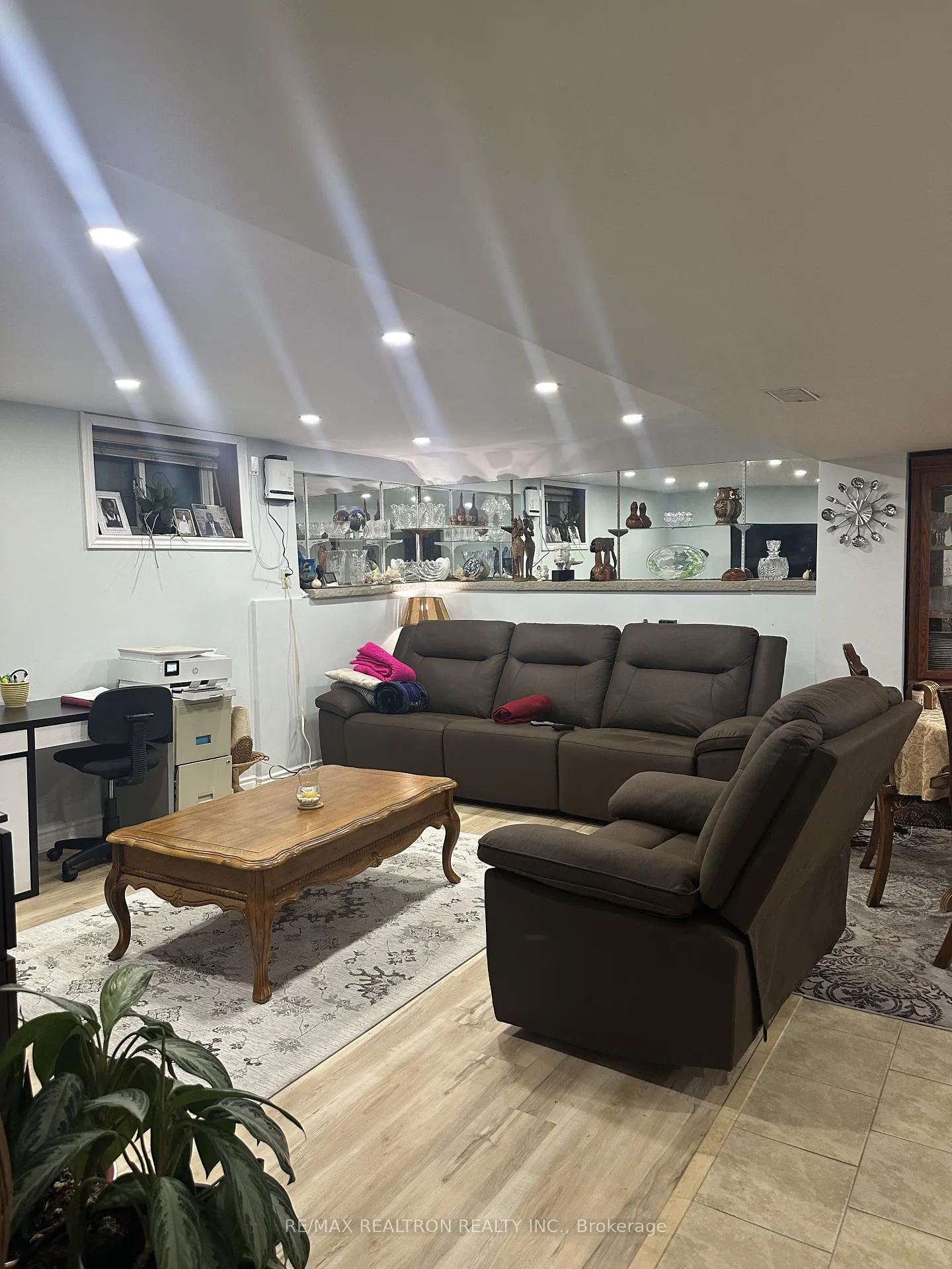Photo 8 of Unit Basement, 1068 Garth Street, Hamilton, Gilbert — HOMEH