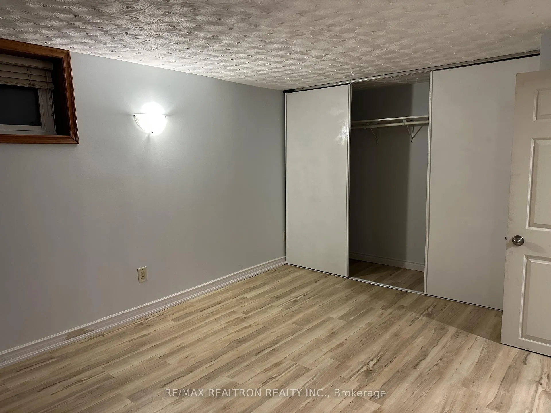 Photo 15 of Unit Basement, 1068 Garth Street, Hamilton, Gilbert — HOMEH