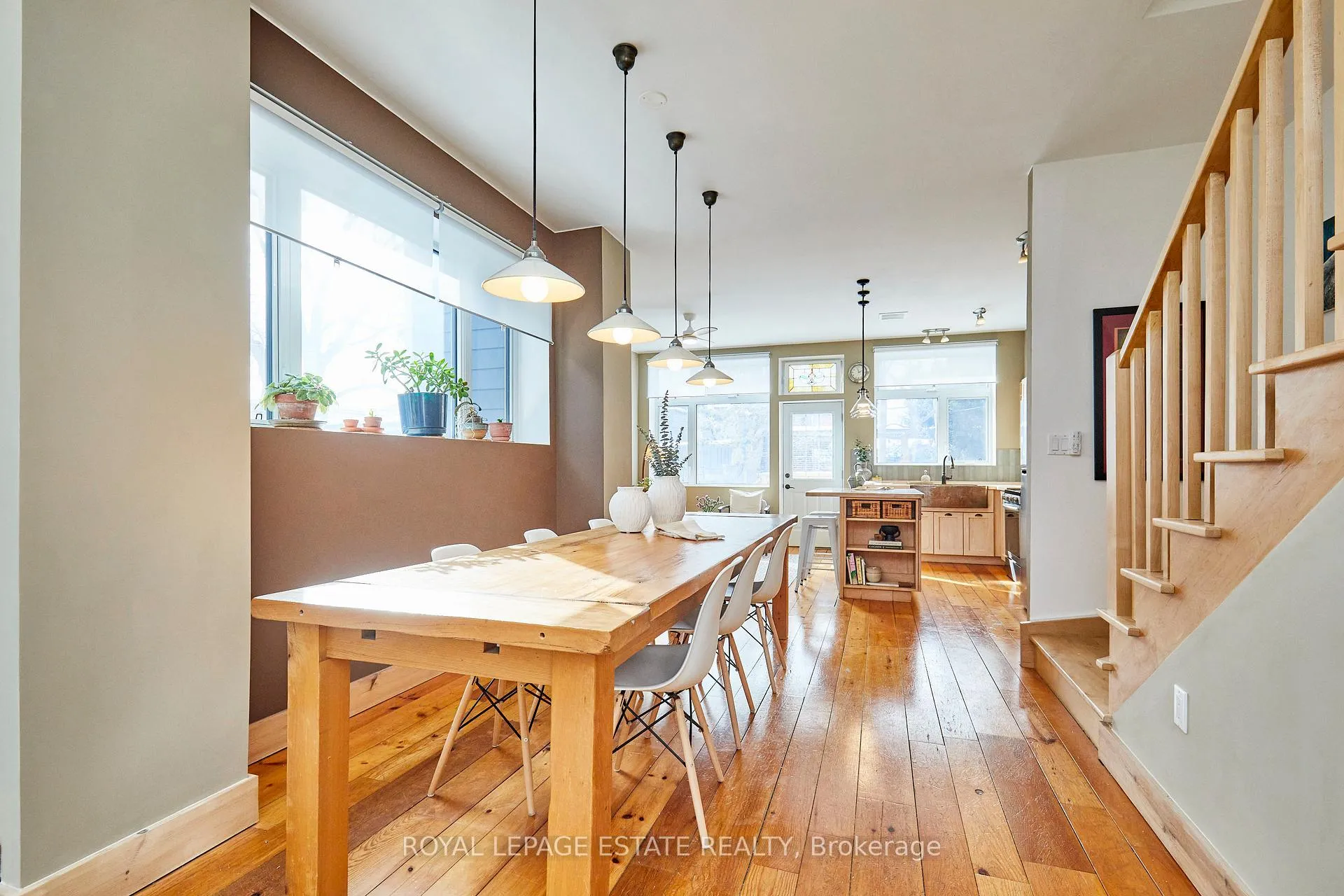 Photo 7 of 146 Ashdale Avenue, Toronto, Greenwood-Coxwell — HOMEH