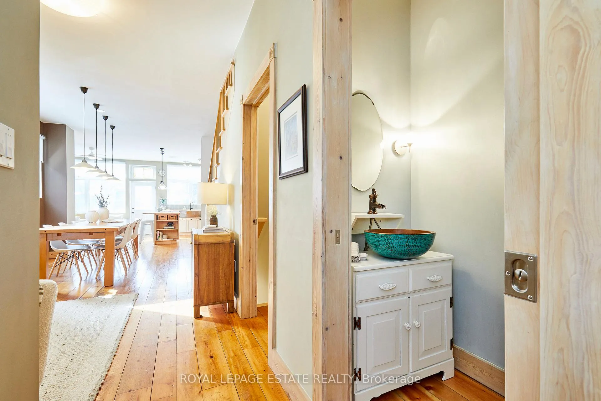 Photo 15 of 146 Ashdale Avenue, Toronto, Greenwood-Coxwell — HOMEH