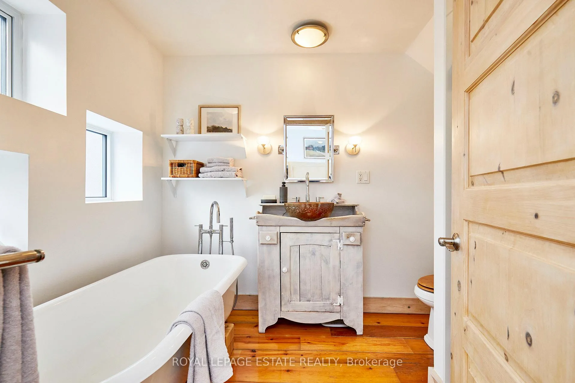 Photo 20 of 146 Ashdale Avenue, Toronto, Greenwood-Coxwell — HOMEH