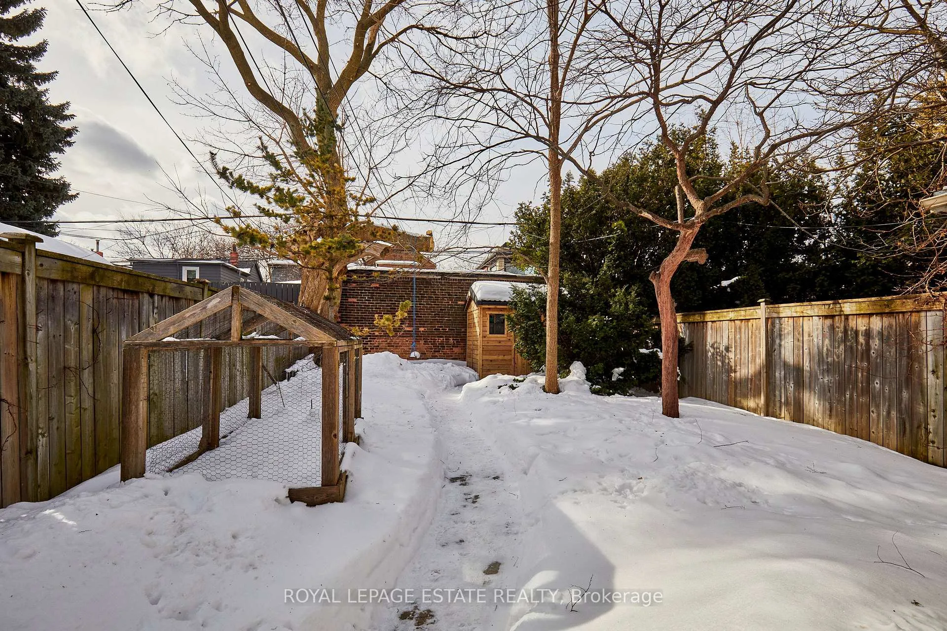 Photo 40 of 146 Ashdale Avenue, Toronto, Greenwood-Coxwell — HOMEH