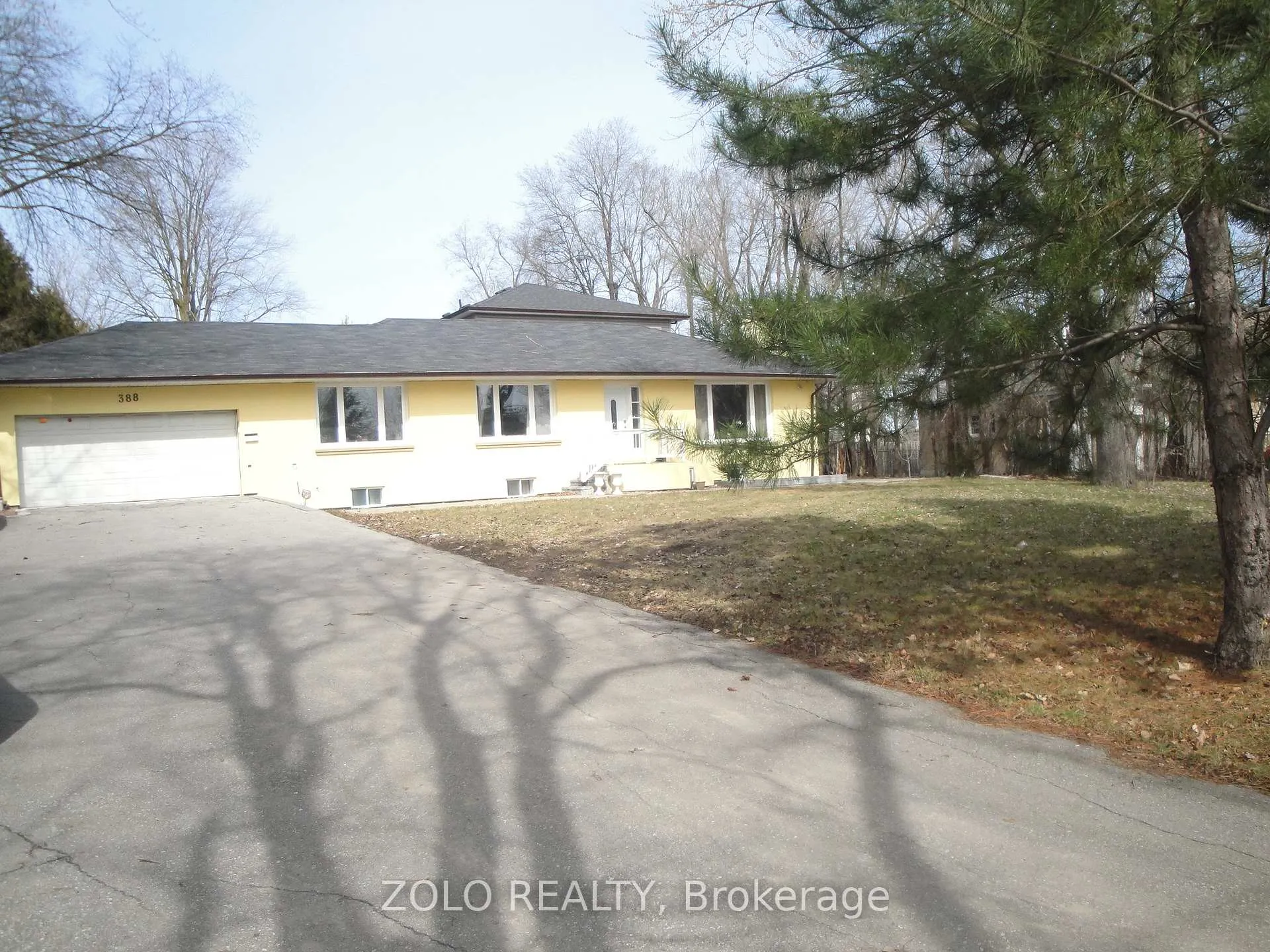 Photo 1 of Unit #B2, 388 Centre Street N, Vaughan, Uplands — HOMEH