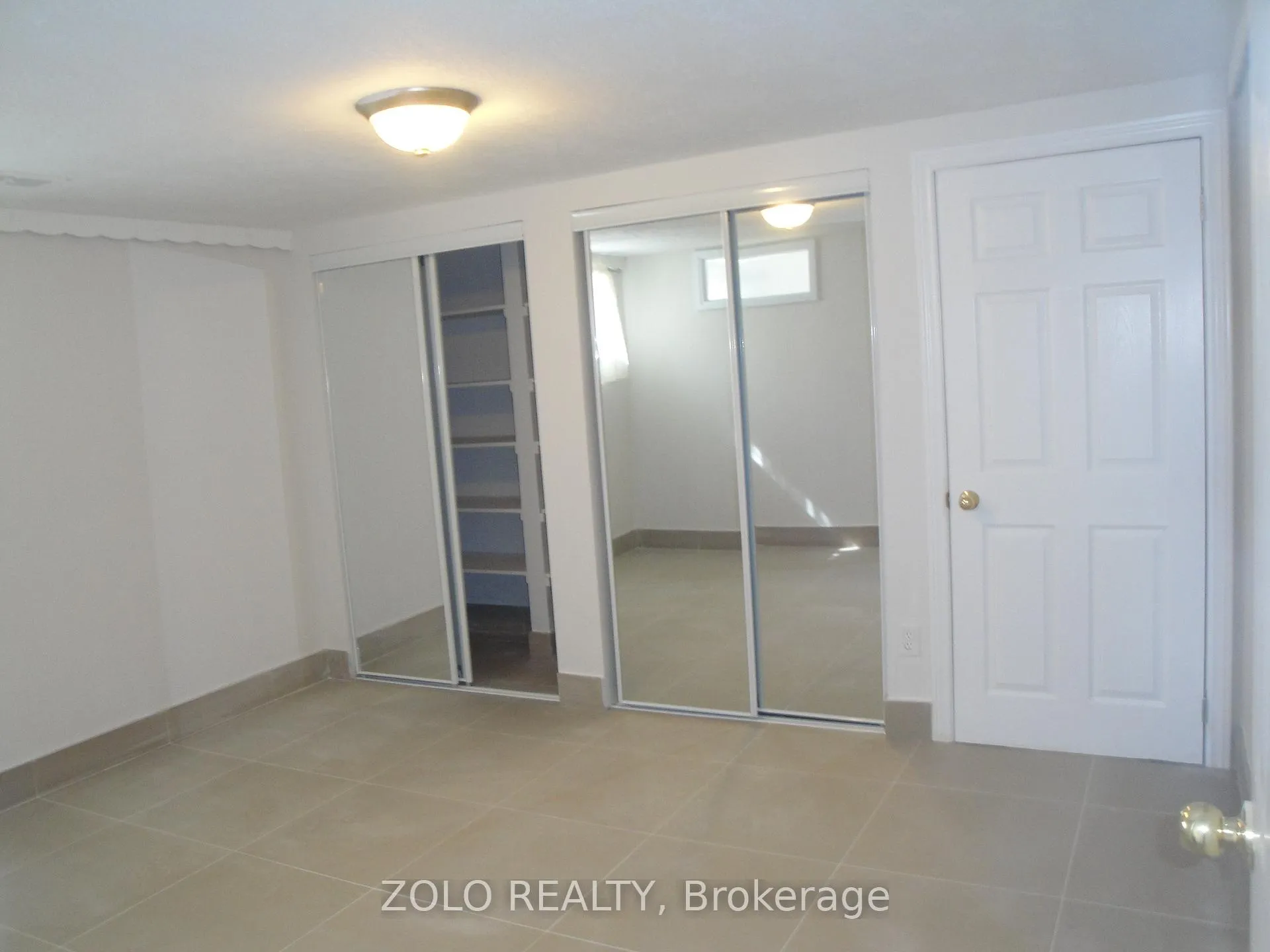 Photo 7 of Unit #B2, 388 Centre Street N, Vaughan, Uplands — HOMEH