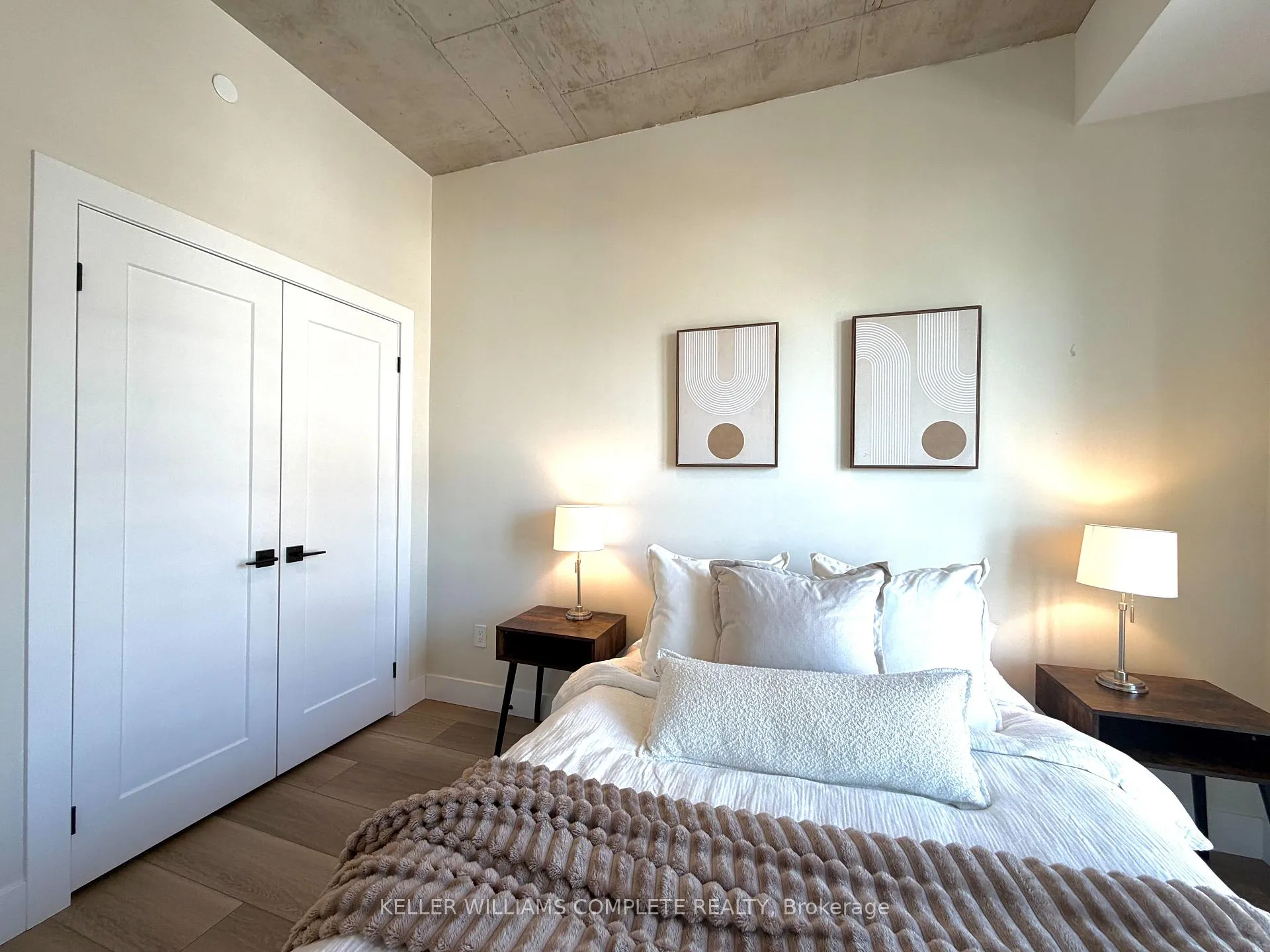 Photo 12 of Unit 401, 169 James Street S, Hamilton, Corktown — HOMEH
