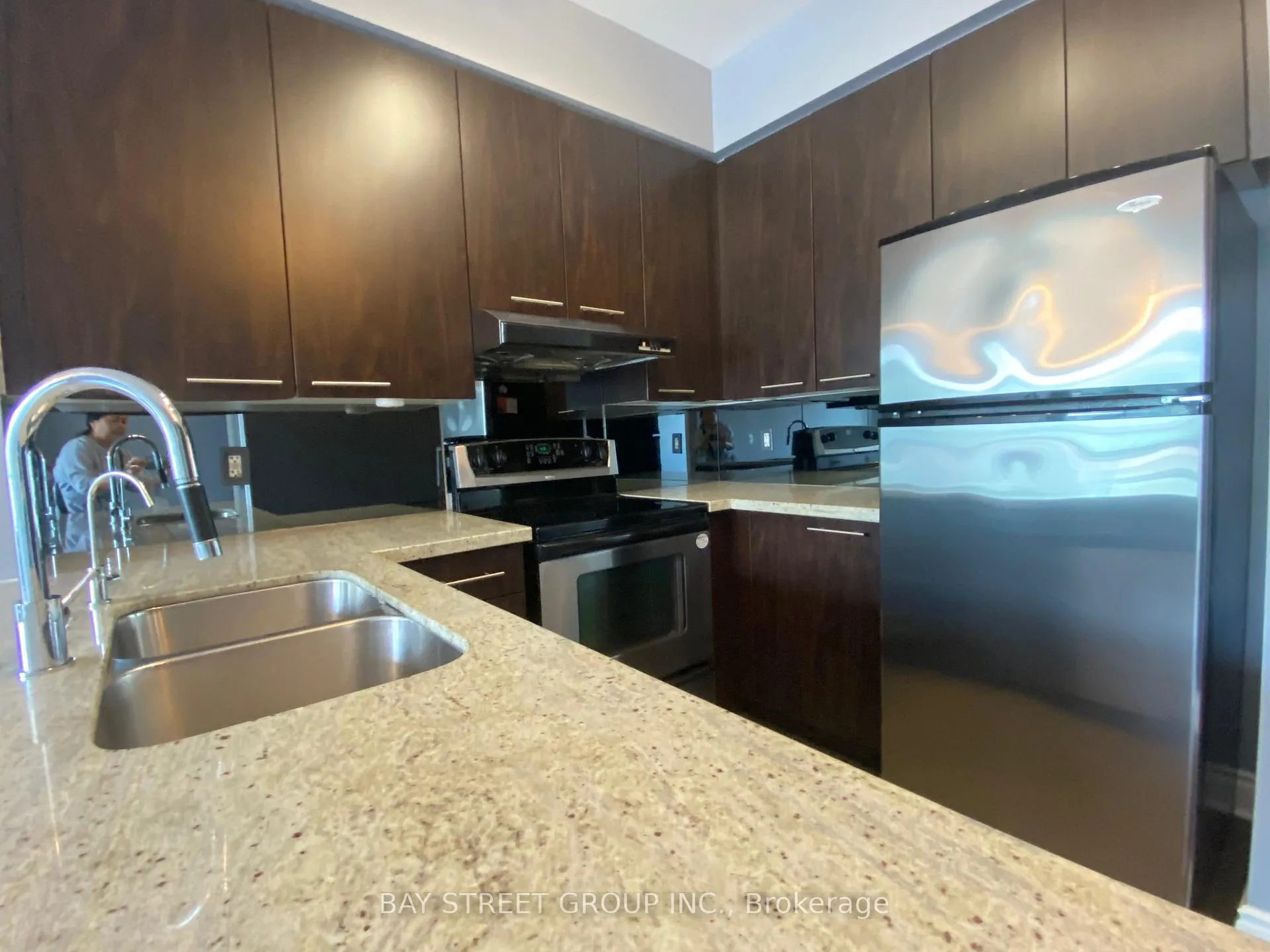 Photo 6 of Unit PH10, 32 Clegg Road, Markham, Unionville — HOMEH
