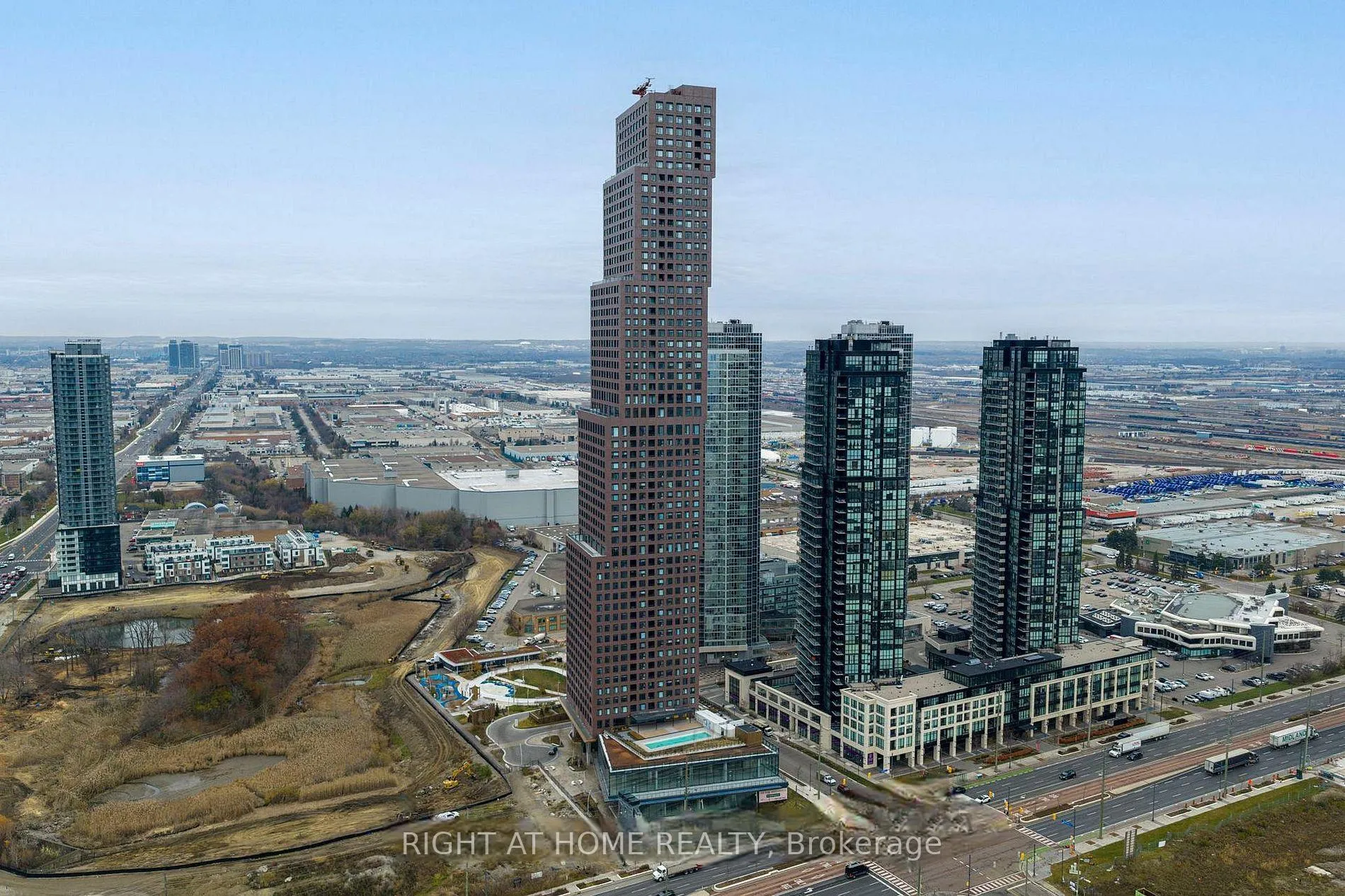 Photo 1 of Unit 2609, 2920 Highway 7 Road, Vaughan, Concord — HOMEH