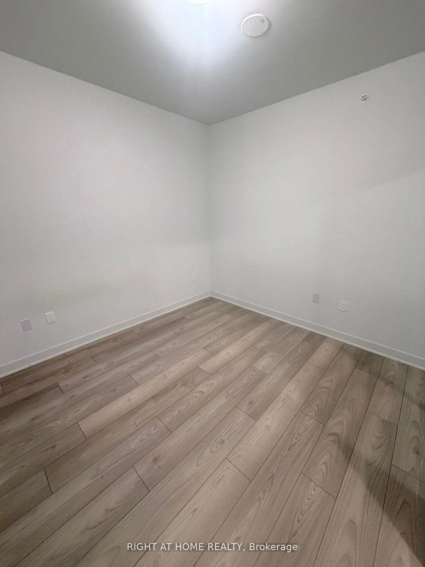 Photo 11 of Unit 2609, 2920 Highway 7 Road, Vaughan, Concord — HOMEH