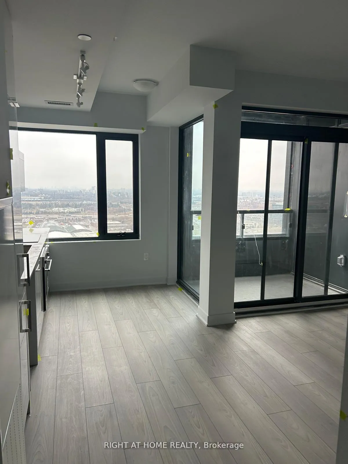 Photo 14 of Unit 2609, 2920 Highway 7 Road, Vaughan, Concord — HOMEH