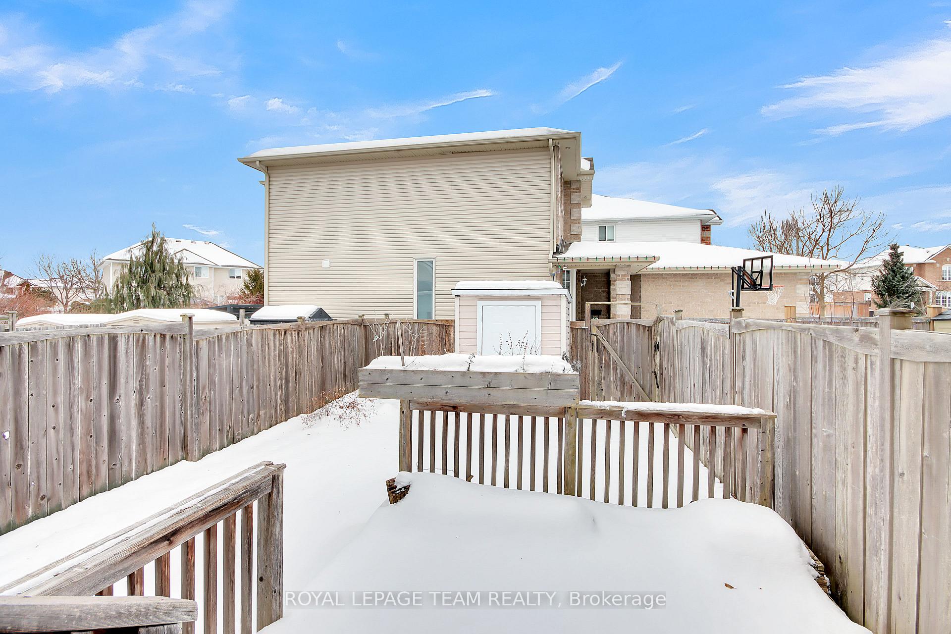 Photo 34 of 70 McBrien Street, Ottawa, Kanata - Morgan's Grant/South March — HOMEH