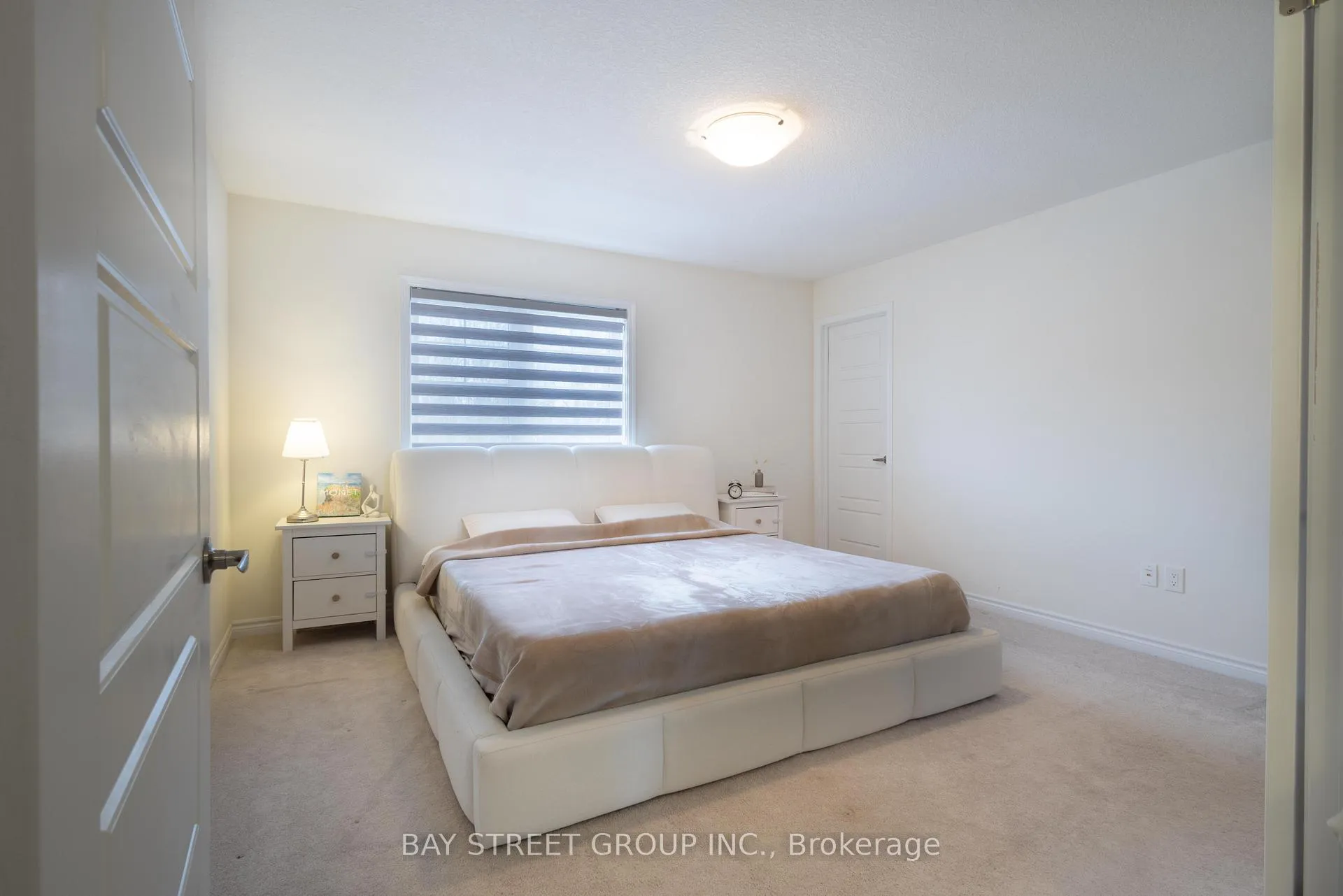 Photo 10 of Unit 11, 230 Avonsyde Boulevard, Hamilton, Waterdown — HOMEH