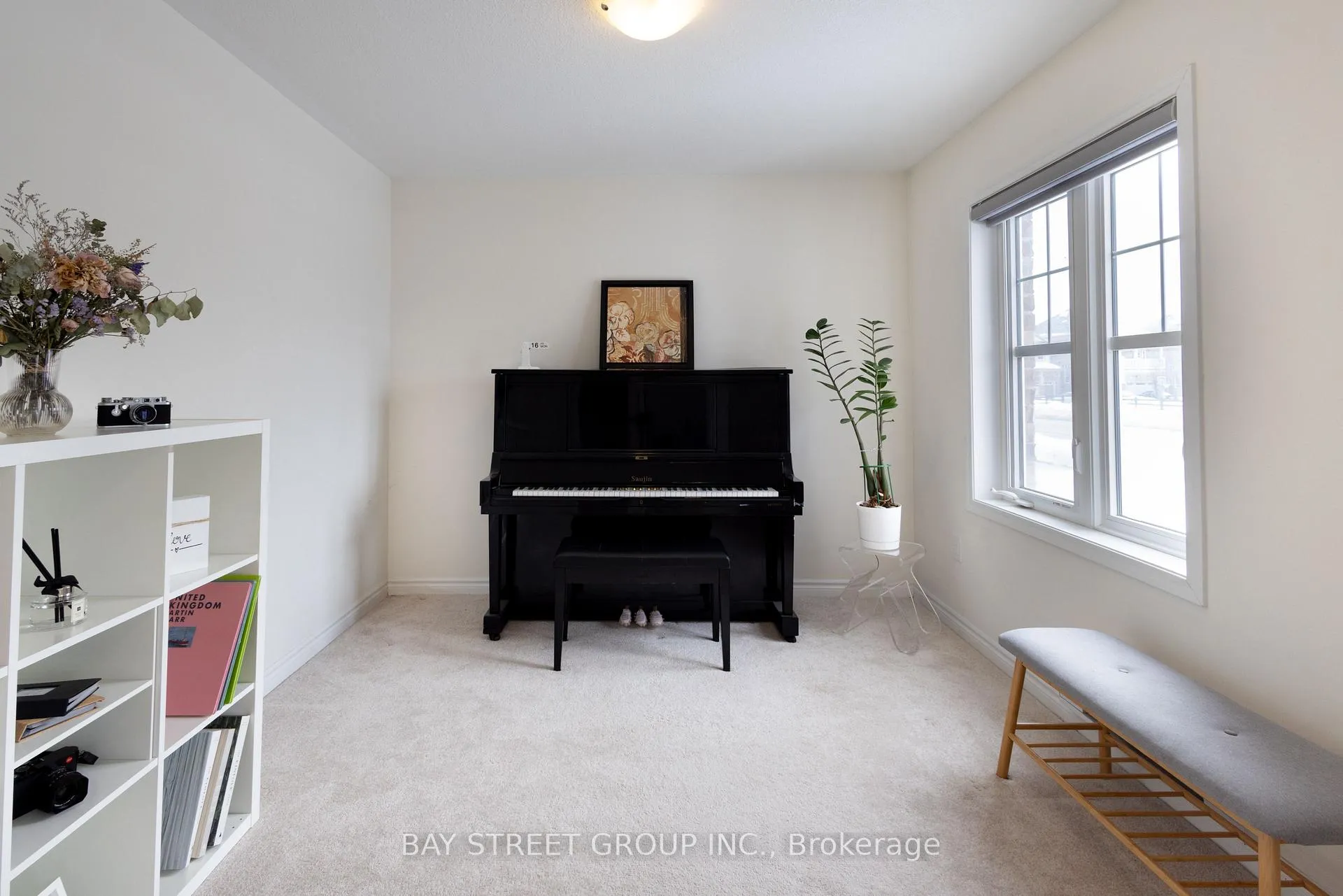 Photo 15 of Unit 11, 230 Avonsyde Boulevard, Hamilton, Waterdown — HOMEH