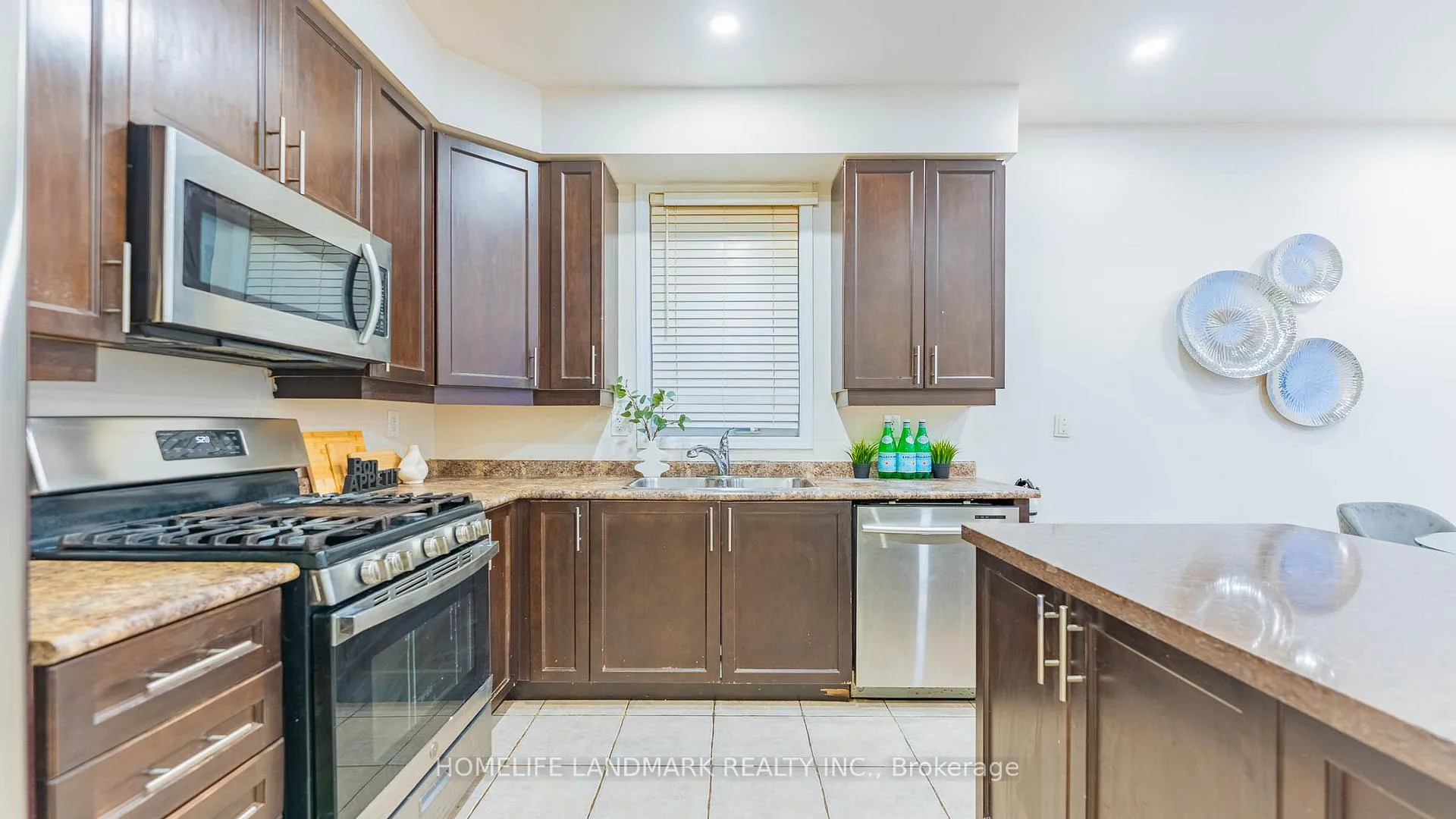 Photo 19 of 1846 Misthollow Drive, Pickering, Duffin Heights — HOMEH
