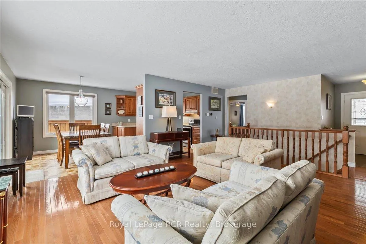 Photo 5 of 239 4th Street Crescent, Hanover — HOMEH
