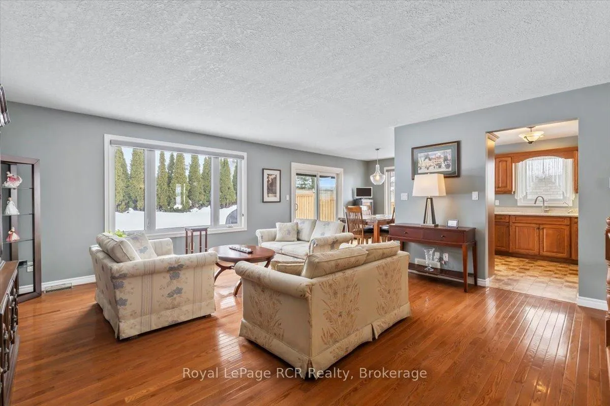 Photo 6 of 239 4th Street Crescent, Hanover — HOMEH
