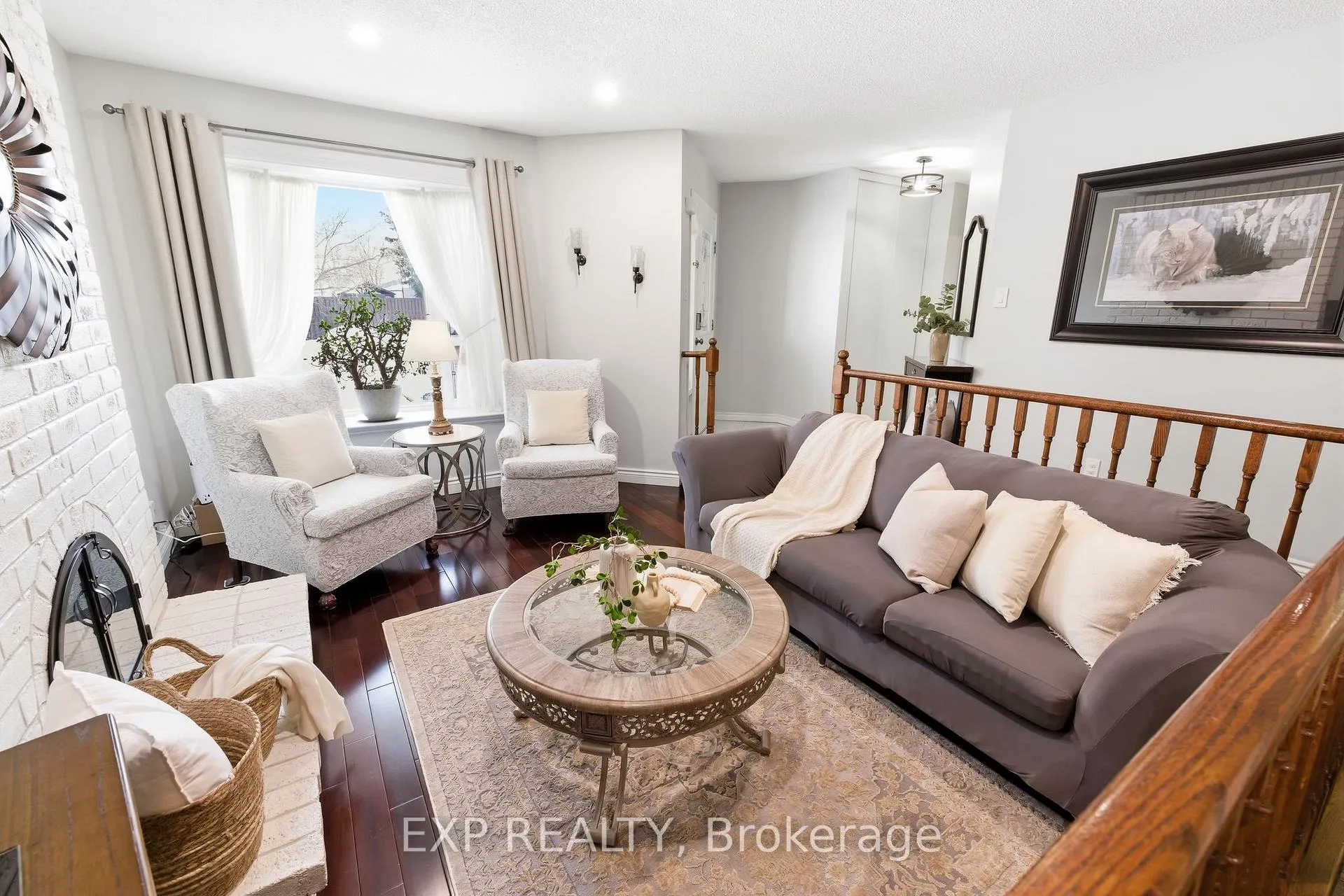 Photo 7 of 32 Bird Crescent, Ajax, Central — HOMEH