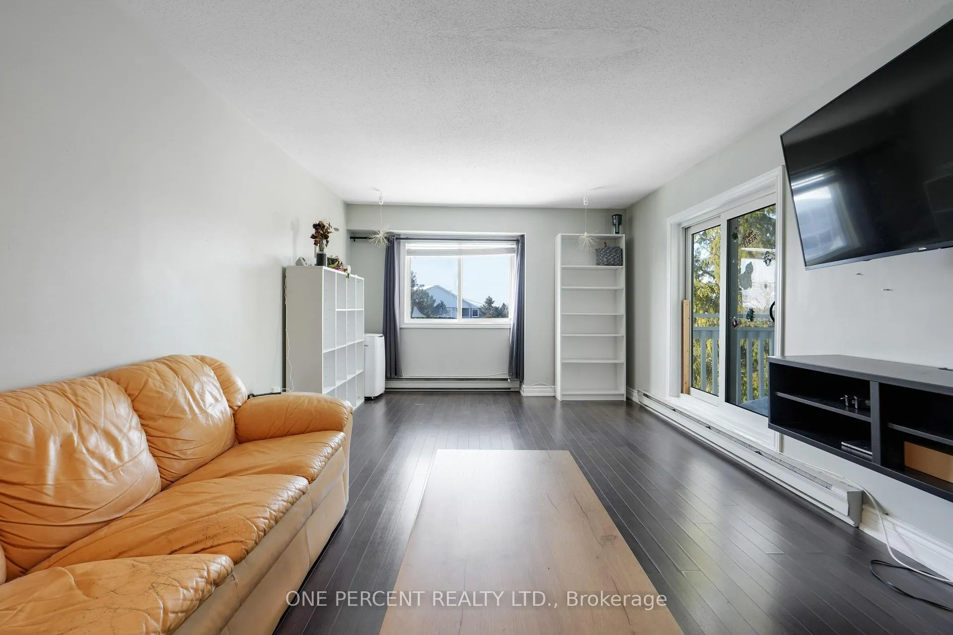 Photo 14 of Unit 303, 270 Lorry Greenberg Drive, Ottawa, Hunt Club Park/Greenboro — HOMEH