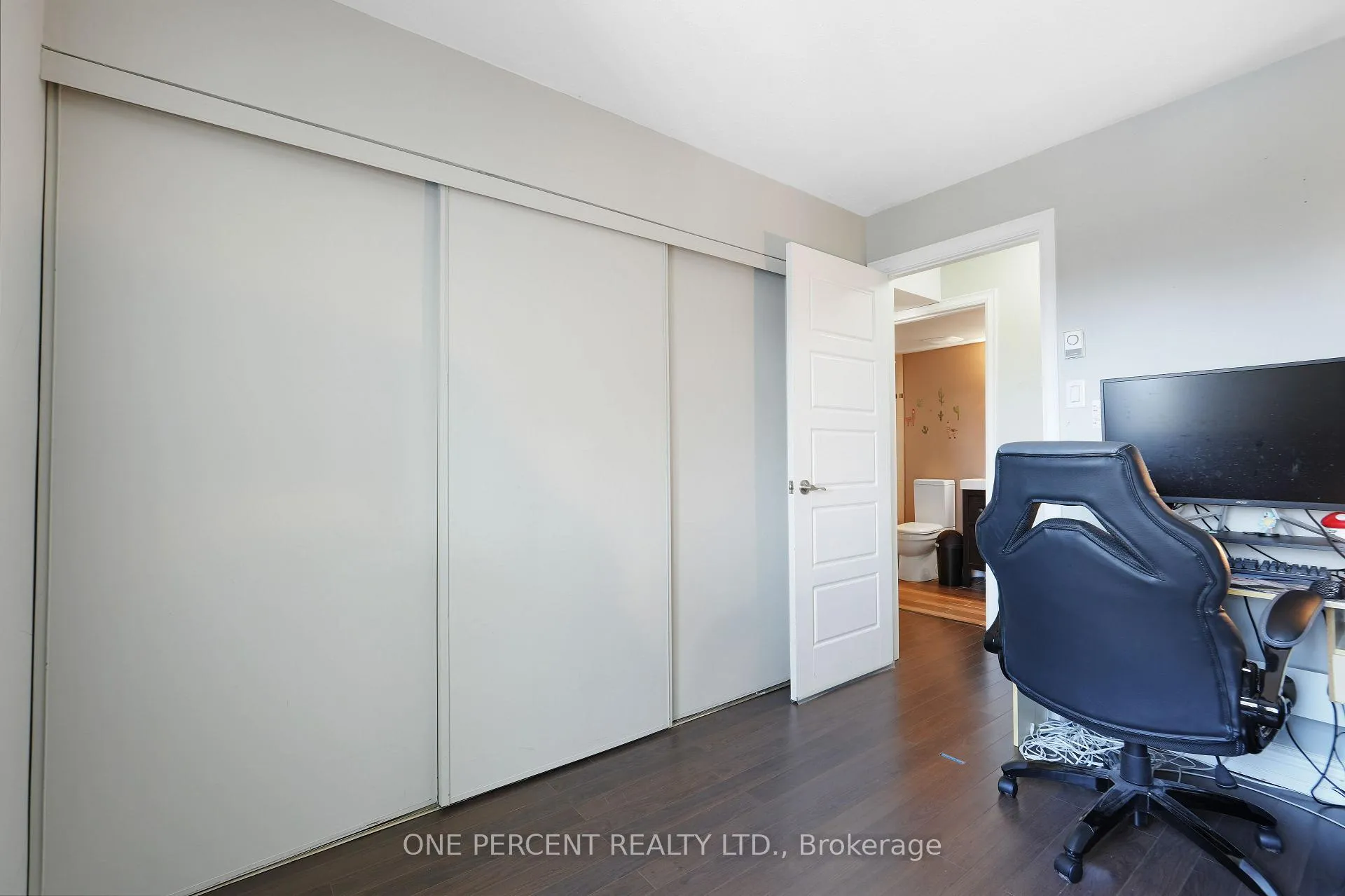 Photo 27 of Unit 303, 270 Lorry Greenberg Drive, Ottawa, Hunt Club Park/Greenboro — HOMEH