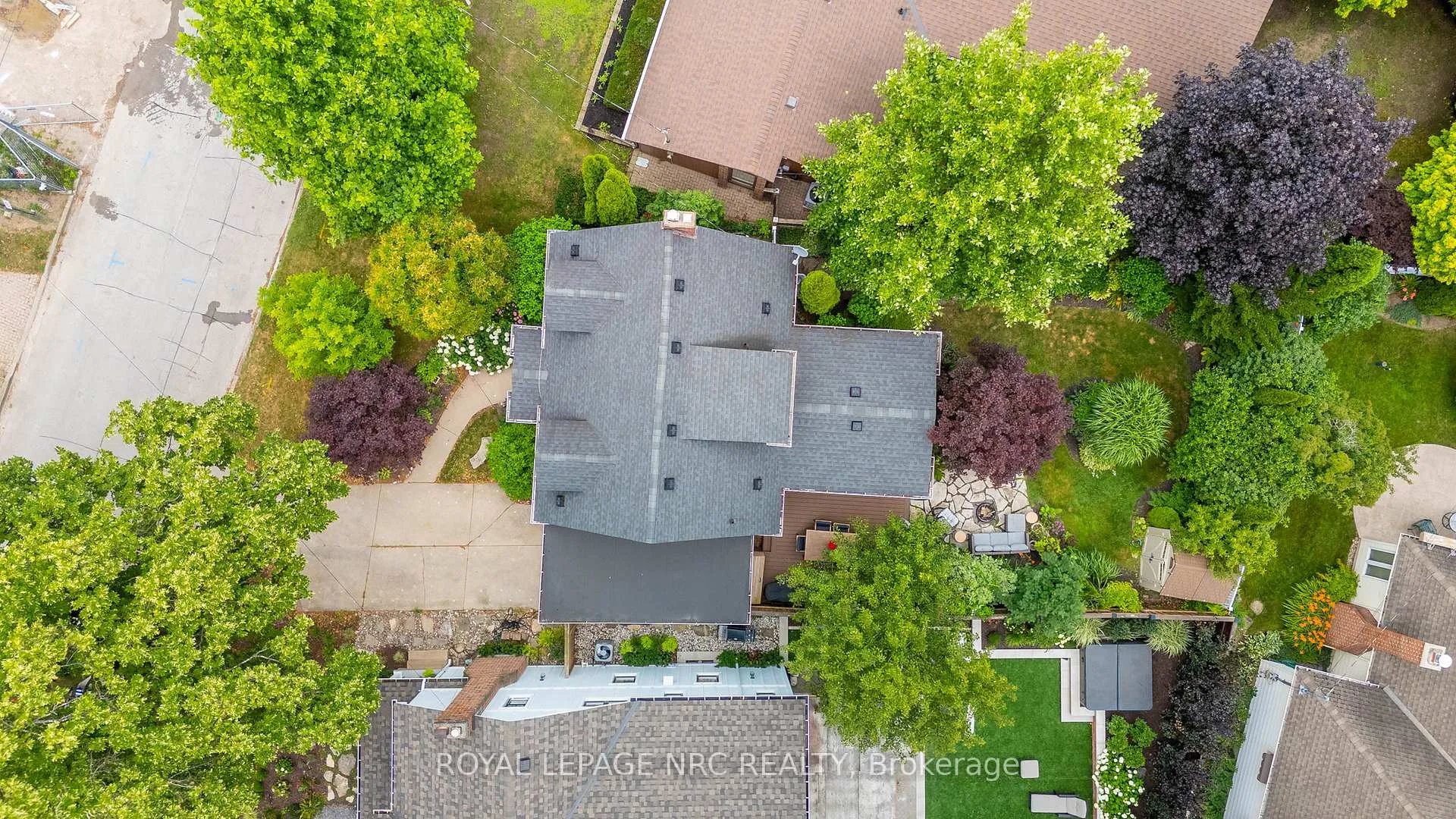 Photo 4 of 67 Hillcrest Avenue, St. Catharines, Old Glenridge — HOMEH