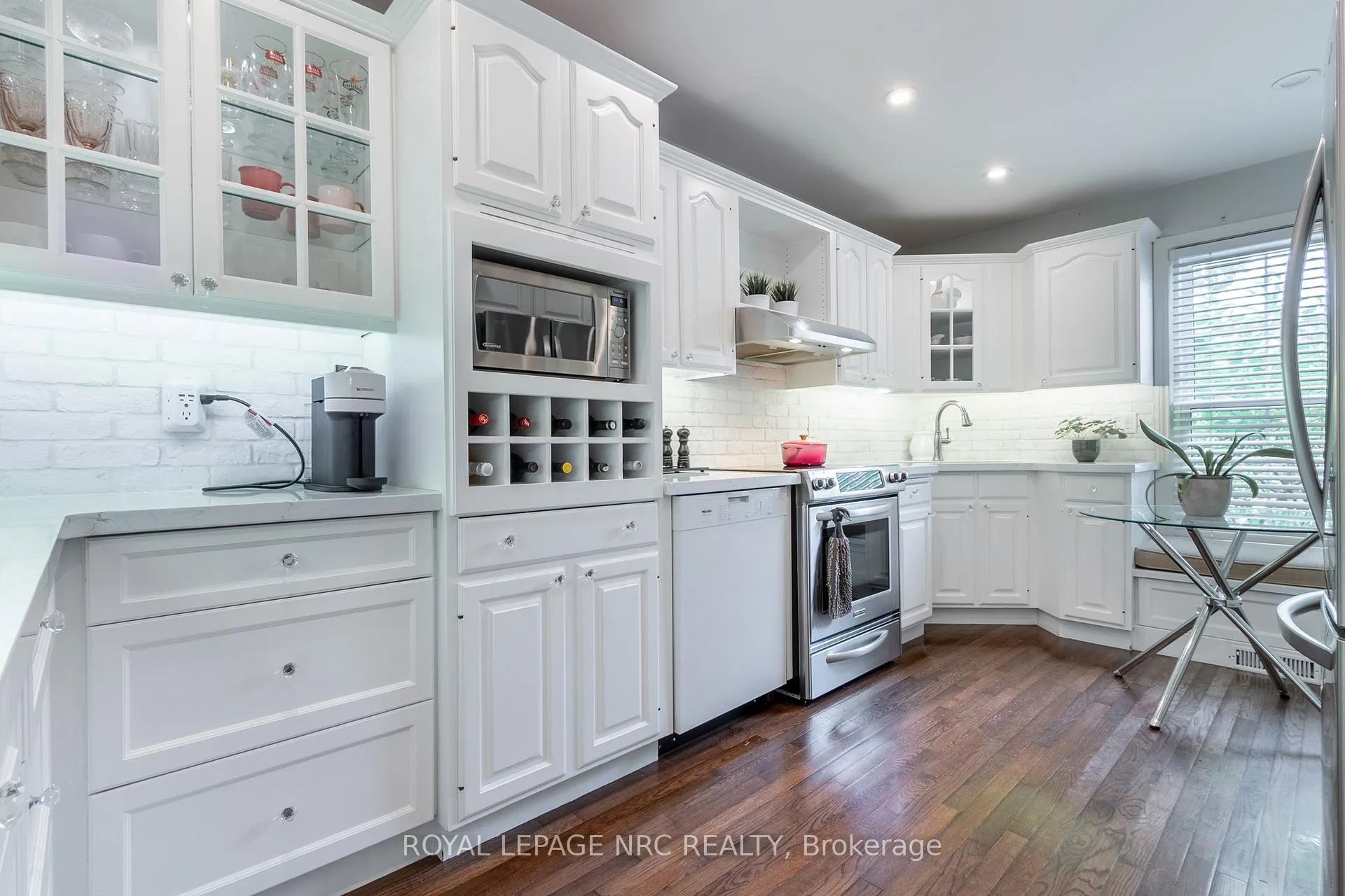 Photo 18 of 67 Hillcrest Avenue, St. Catharines, Old Glenridge — HOMEH