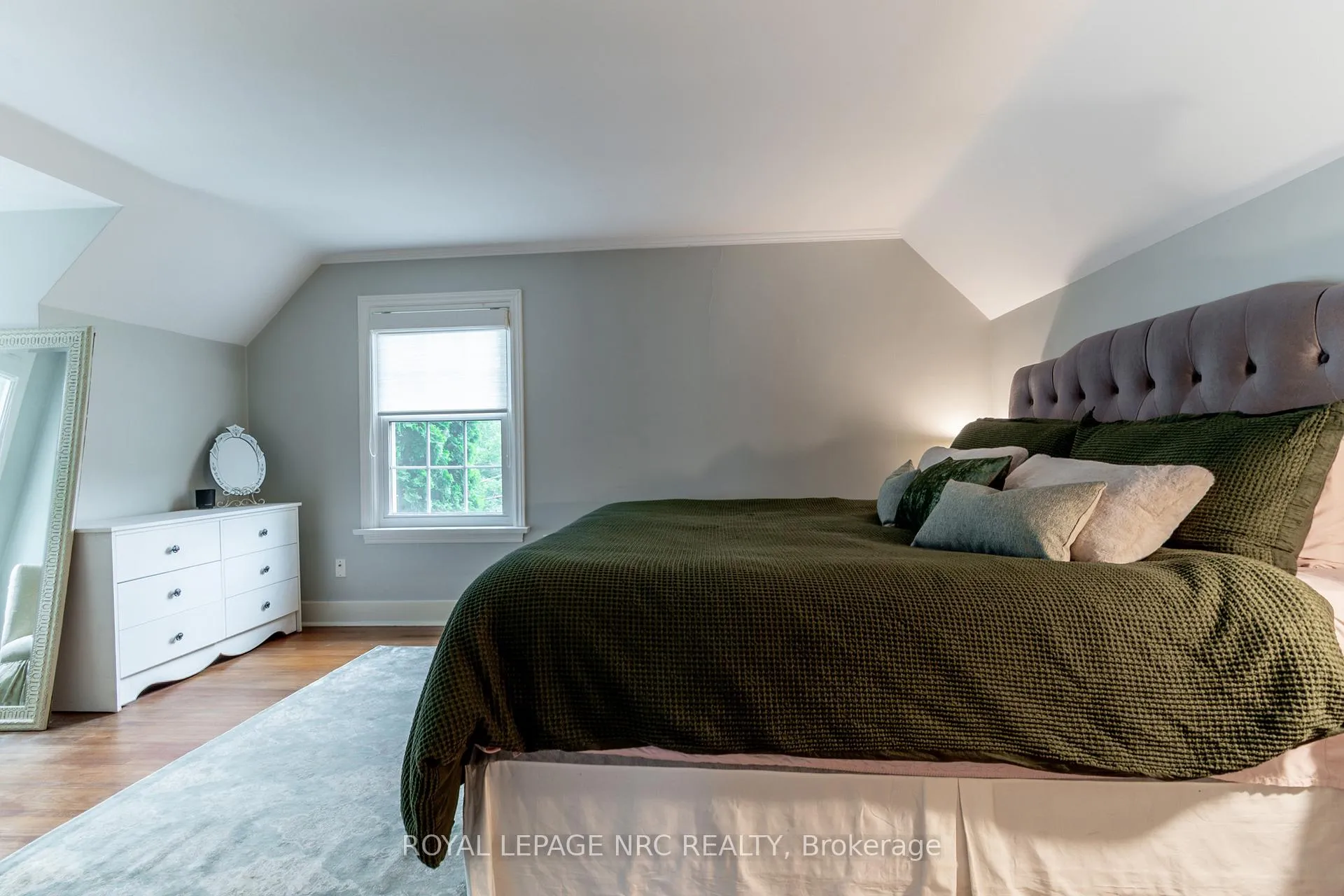 Photo 24 of 67 Hillcrest Avenue, St. Catharines, Old Glenridge — HOMEH