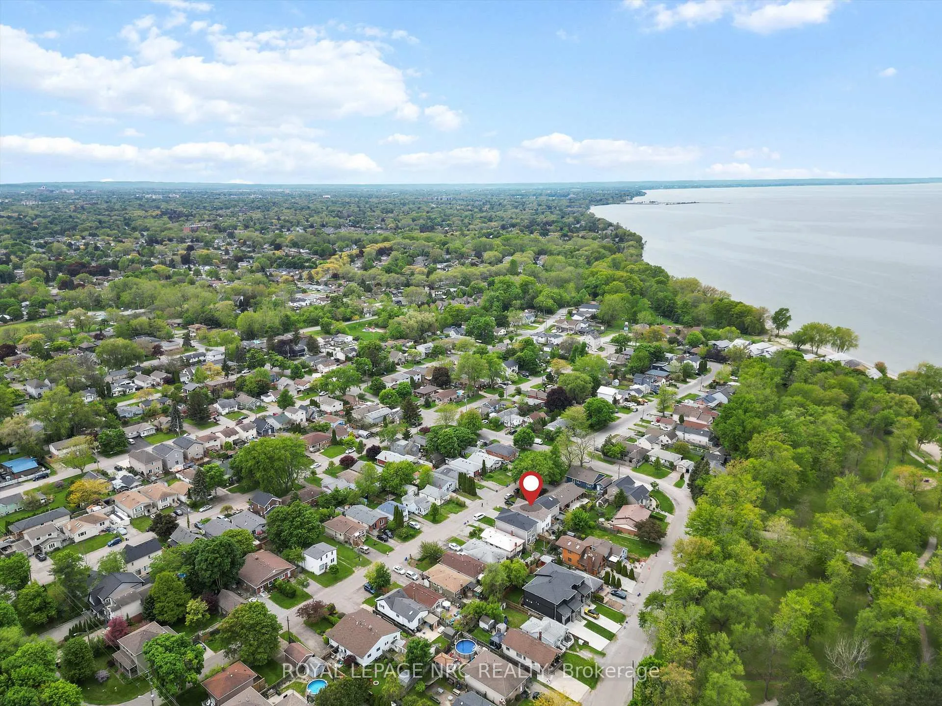 Photo 3 of 39B Beachaven Drive, St. Catharines, Port Weller — HOMEH