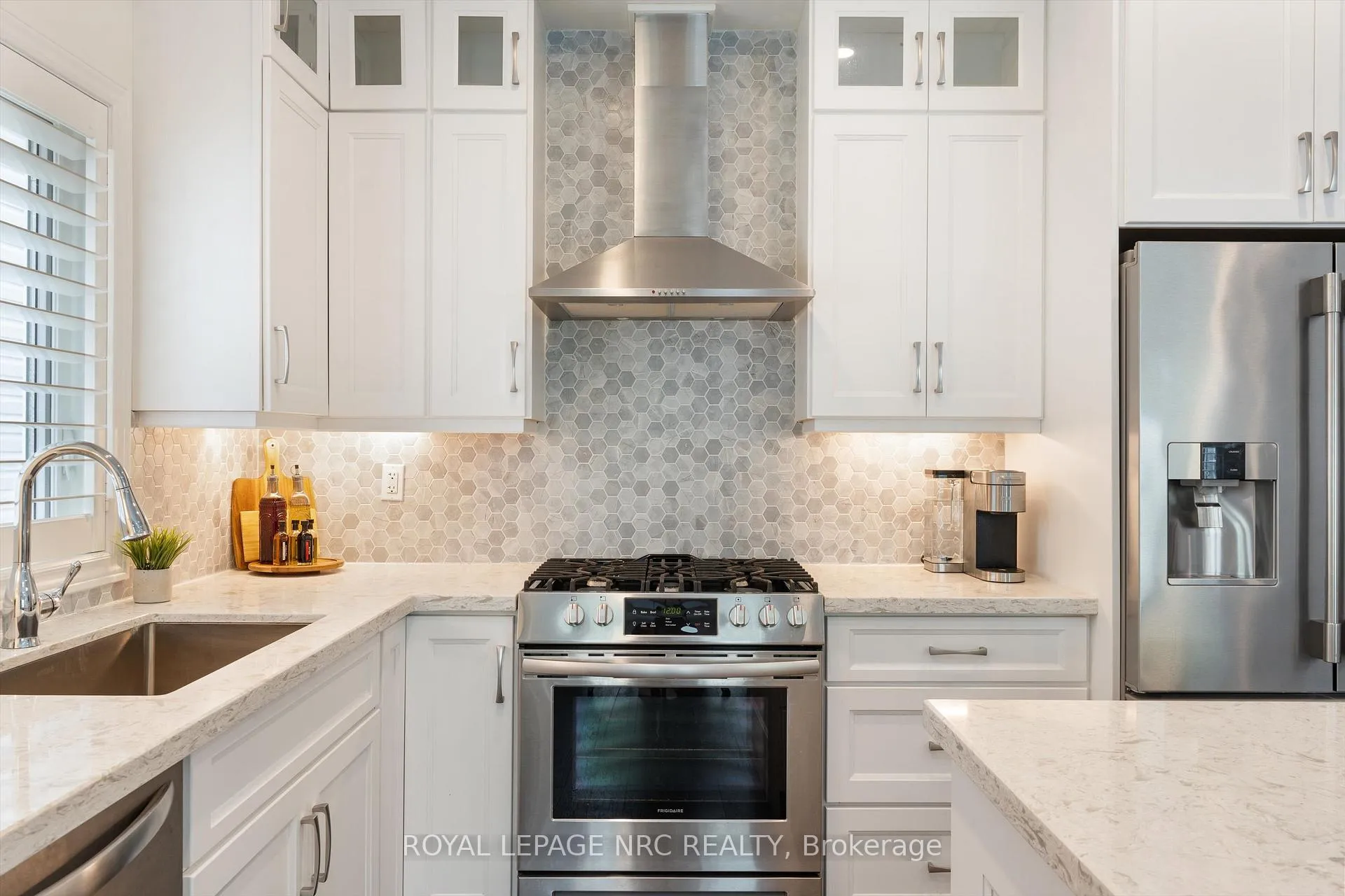 Photo 13 of 39B Beachaven Drive, St. Catharines, Port Weller — HOMEH