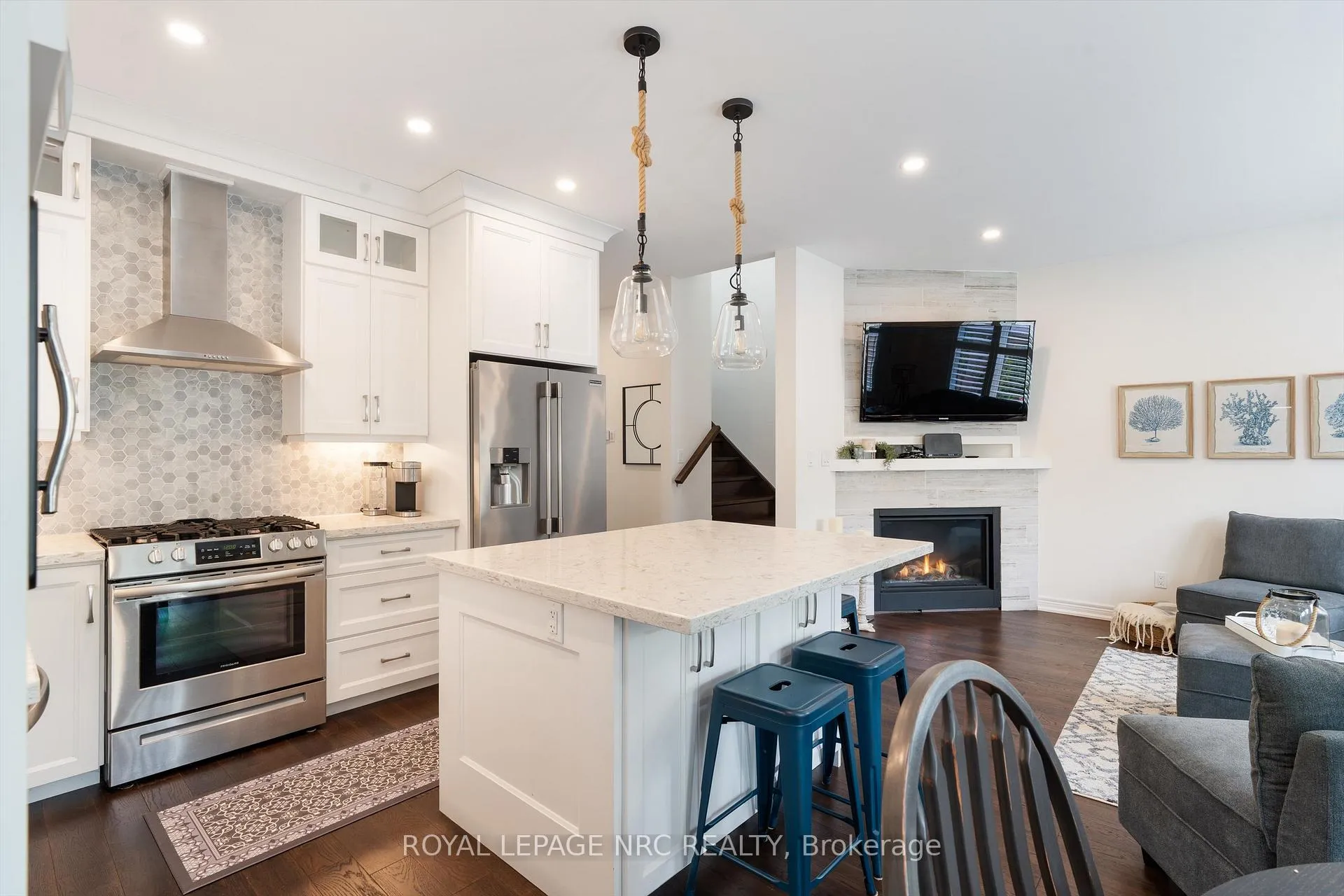 Photo 14 of 39B Beachaven Drive, St. Catharines, Port Weller — HOMEH
