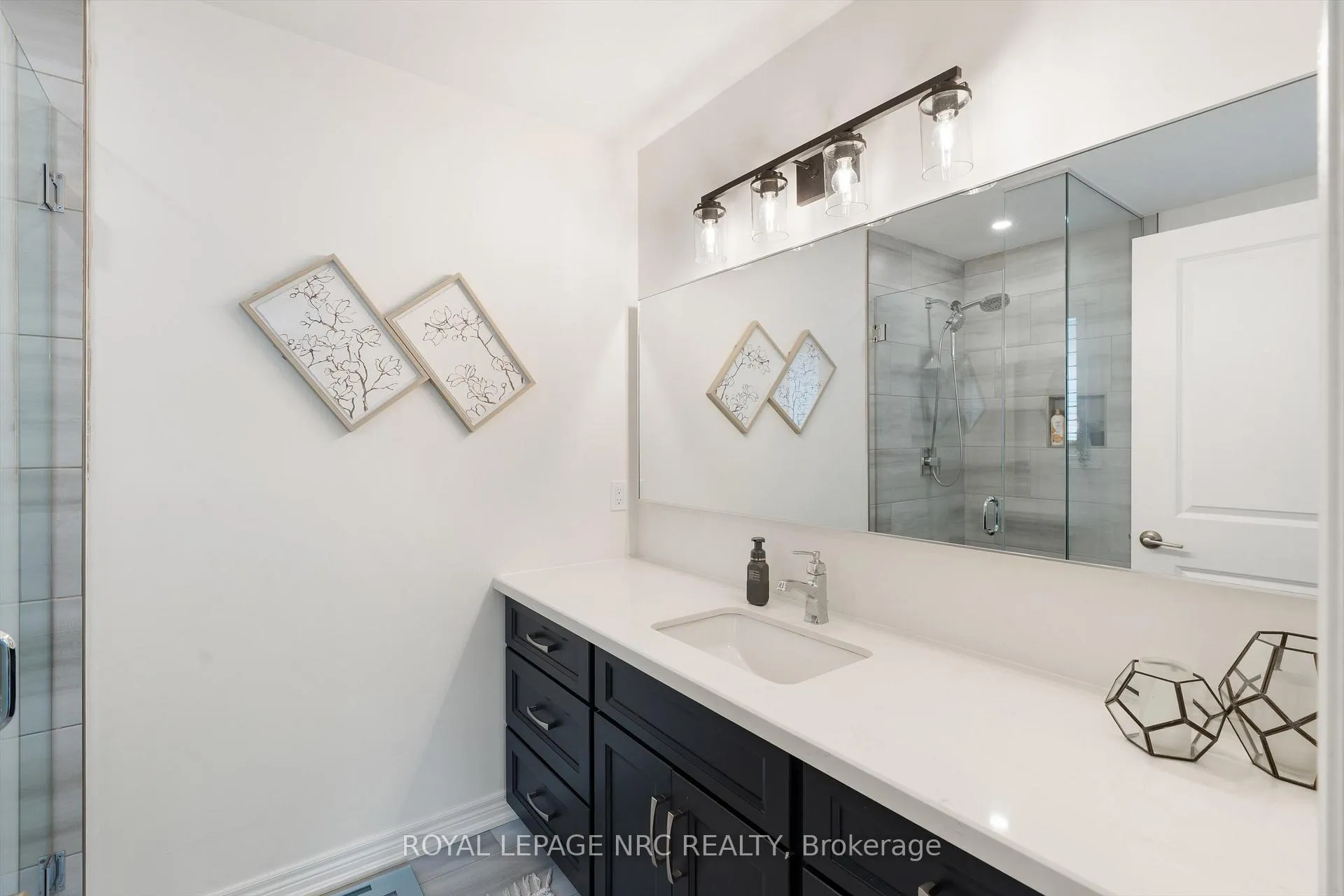 Photo 27 of 39B Beachaven Drive, St. Catharines, Port Weller — HOMEH