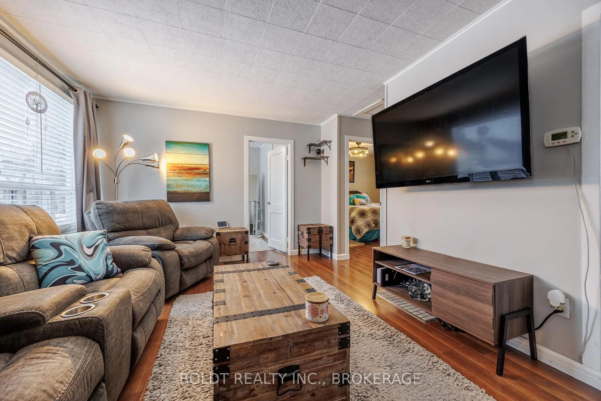 Photo 9 of 42 Barley Drive, St. Catharines, Oakdale — HOMEH