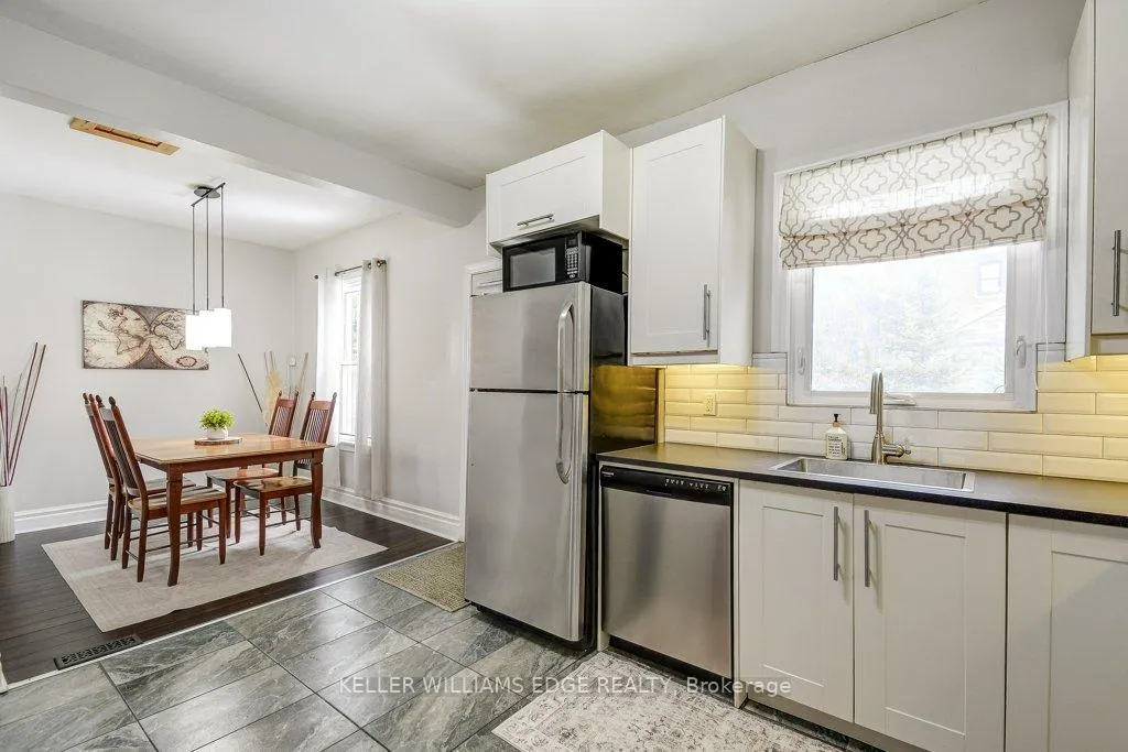 Photo 14 of 14 Baker Street, Hamilton, Strathcona — HOMEH