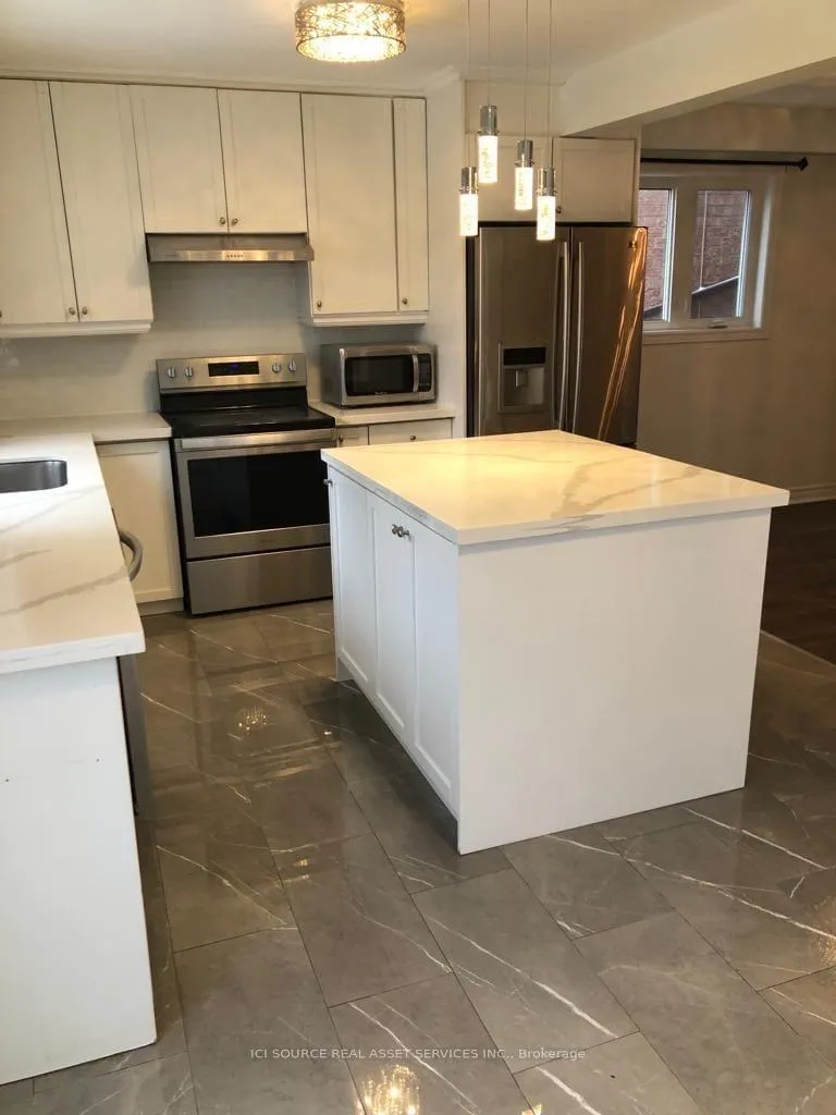 Photo 8 of Unit Upper, 81 Virginia Avenue, Toronto, Danforth Village-East York — HOMEH